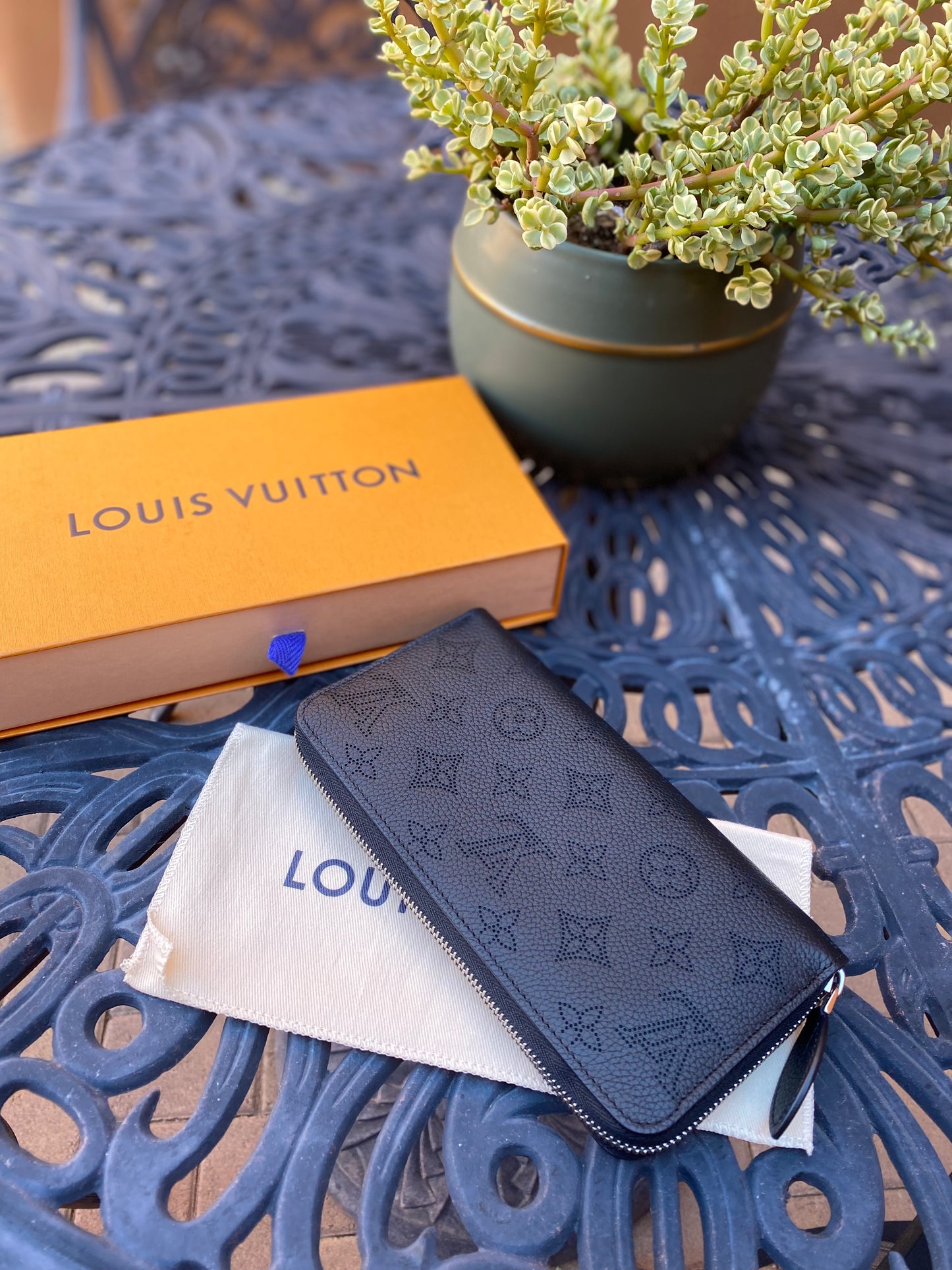 Louis Vuitton Mahina Zippy Wallet