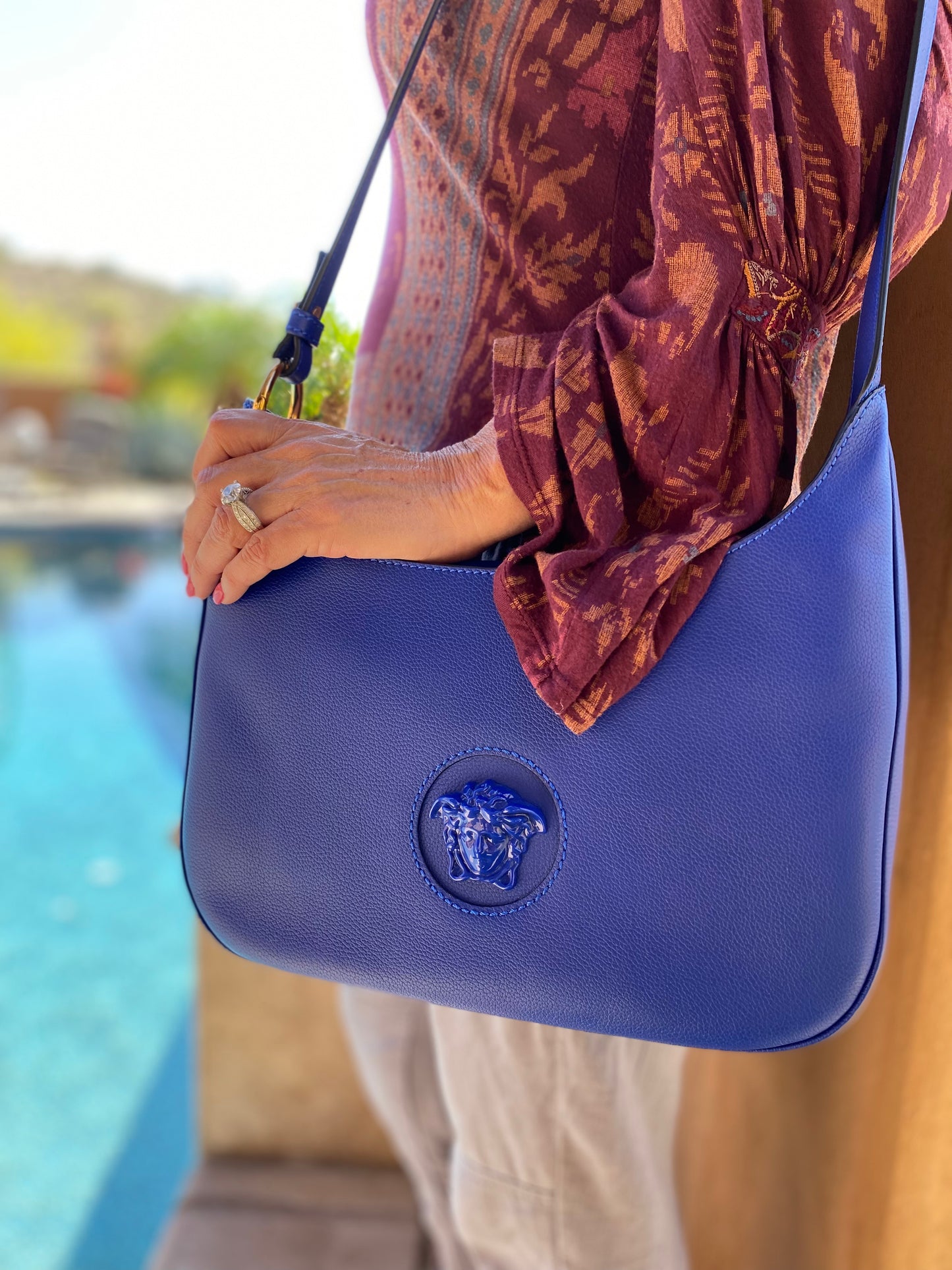 Versace La Medusa Medium Leather Hobo