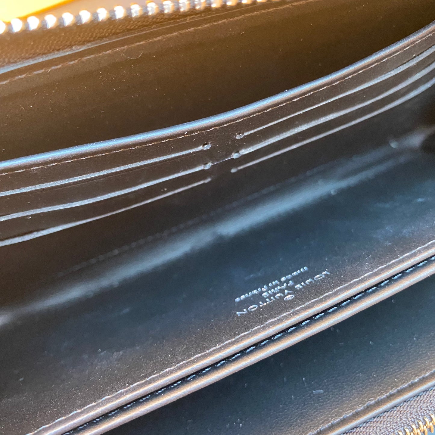 Louis Vuitton Mahina Zippy Wallet