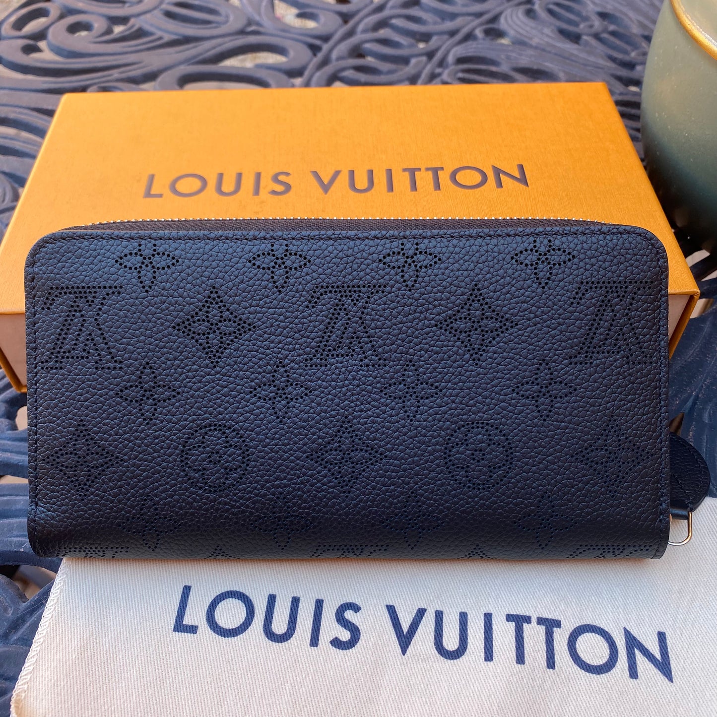 Louis Vuitton Mahina Zippy Wallet