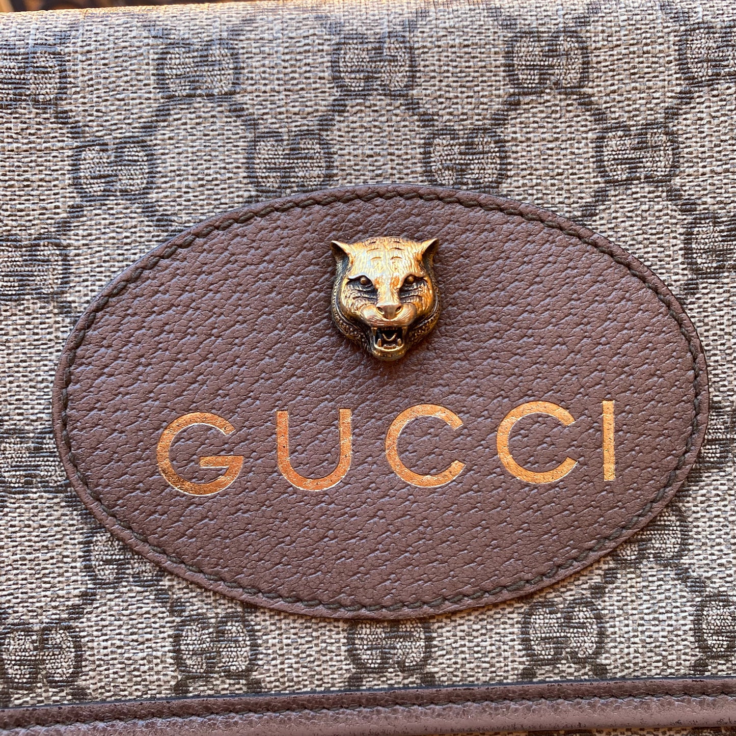 Gucci Supreme Neo Vintage Messenger Bag