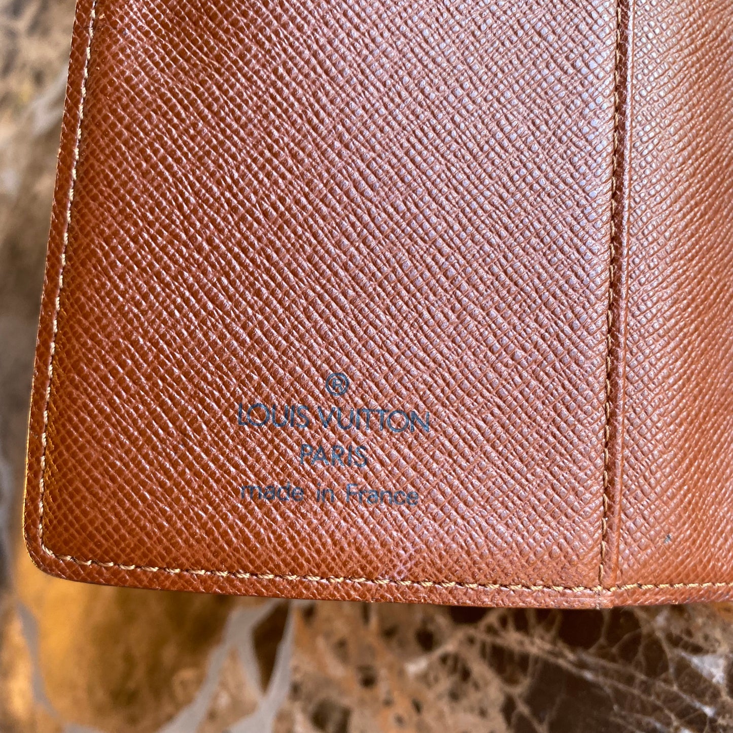 Louis Vuitton 2001 Monogram Small Ring Agenda Cover Planner