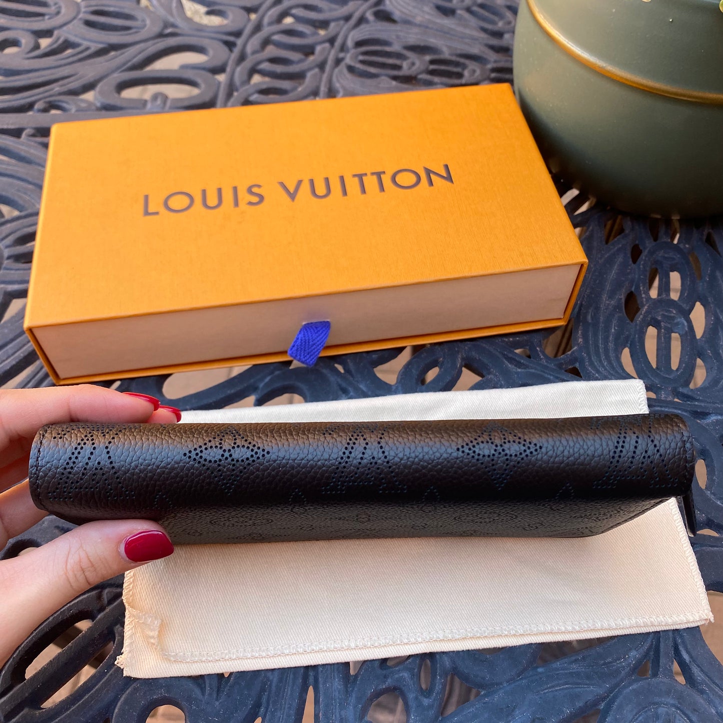 Louis Vuitton Mahina Zippy Wallet