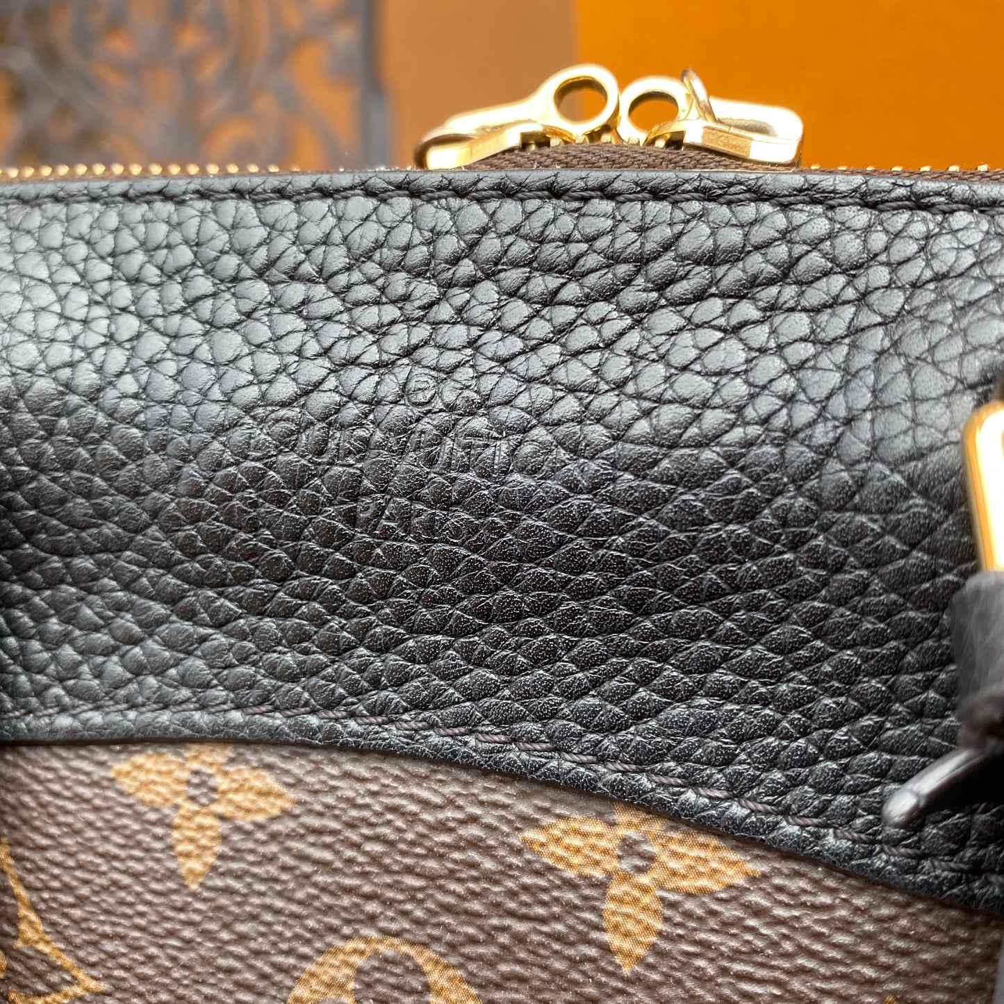 Louis Vuitton Leather & Monogram Canvas Retiro NM
