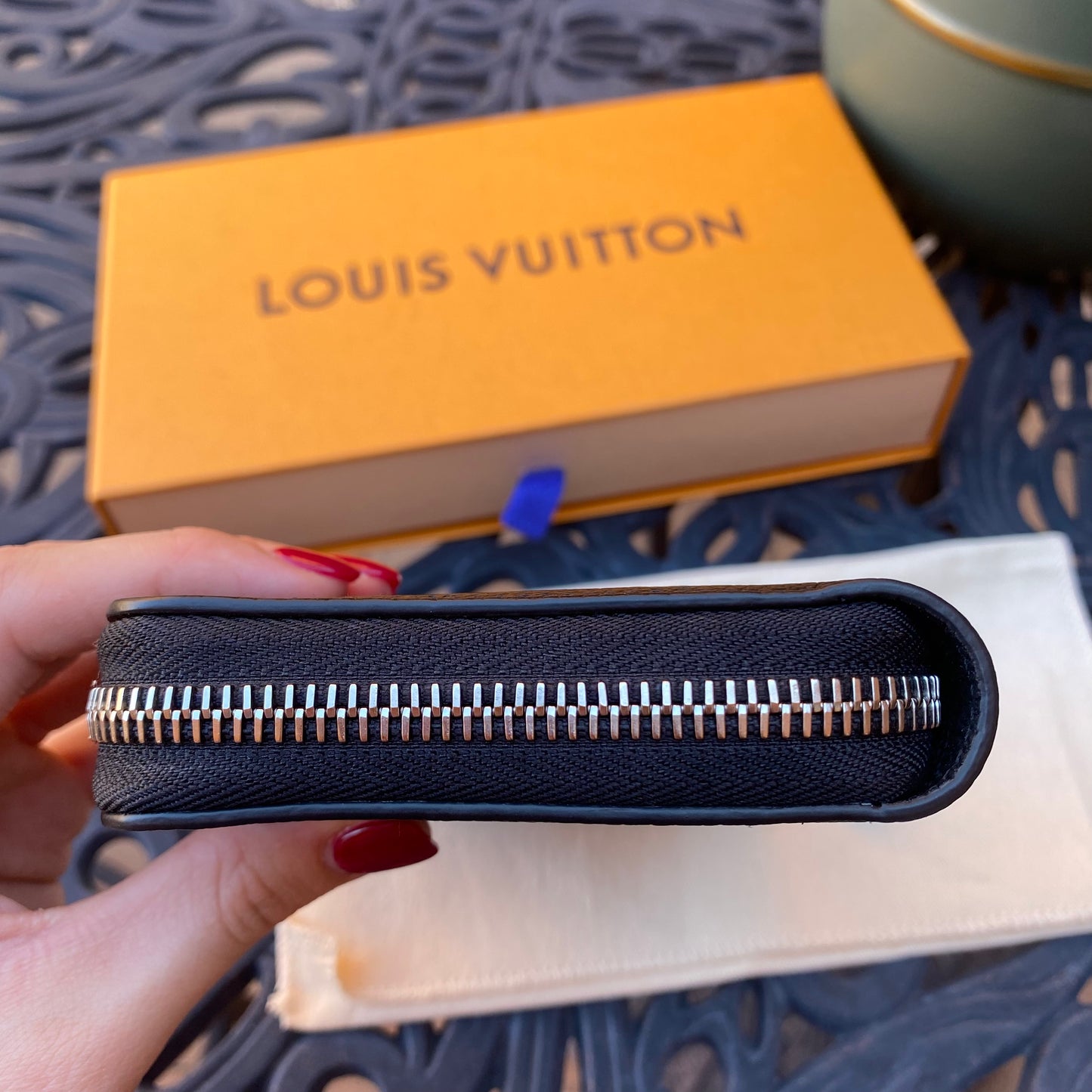 Louis Vuitton Mahina Zippy Wallet