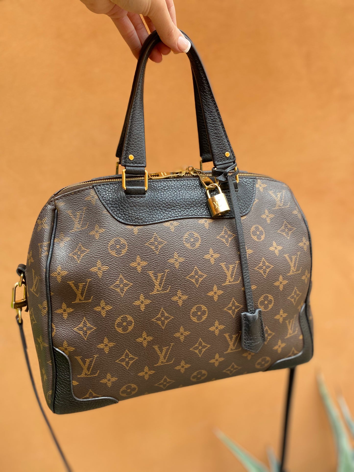 Louis Vuitton Leather & Monogram Canvas Retiro NM