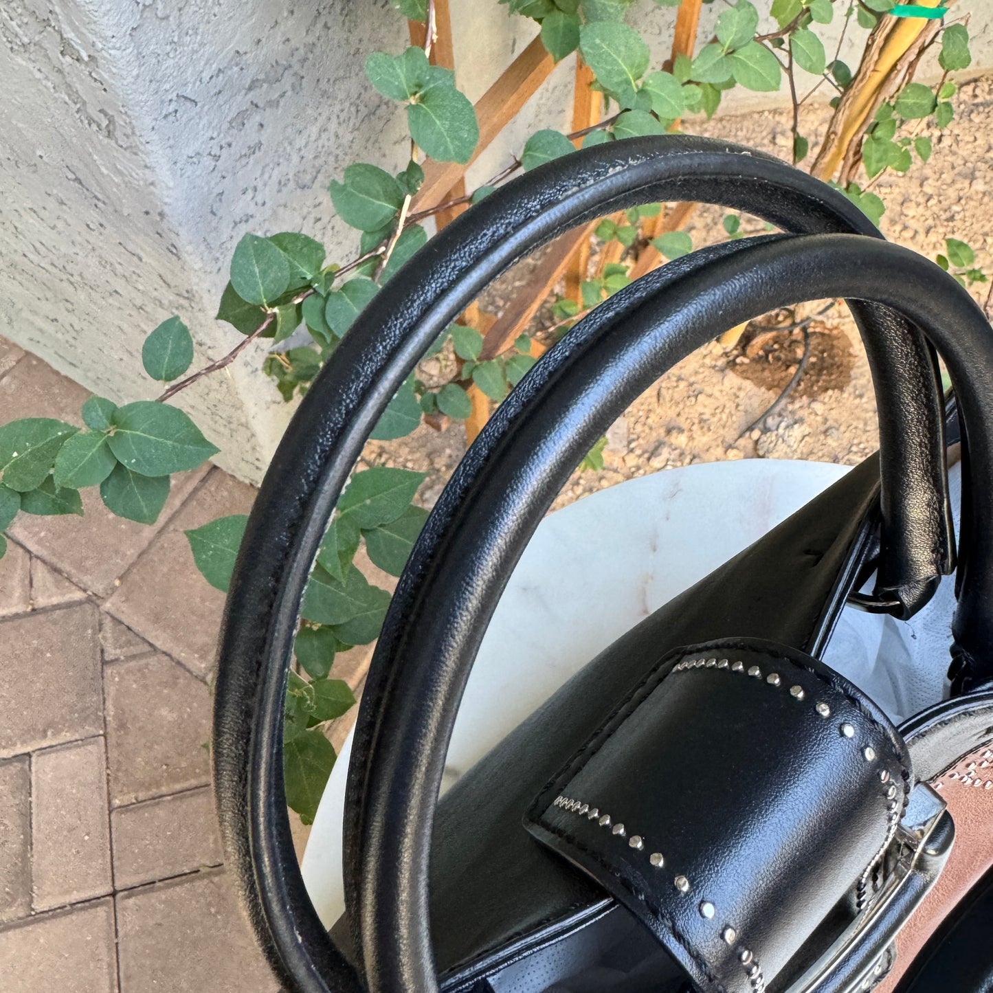 Tod’s Leather Double T Tote