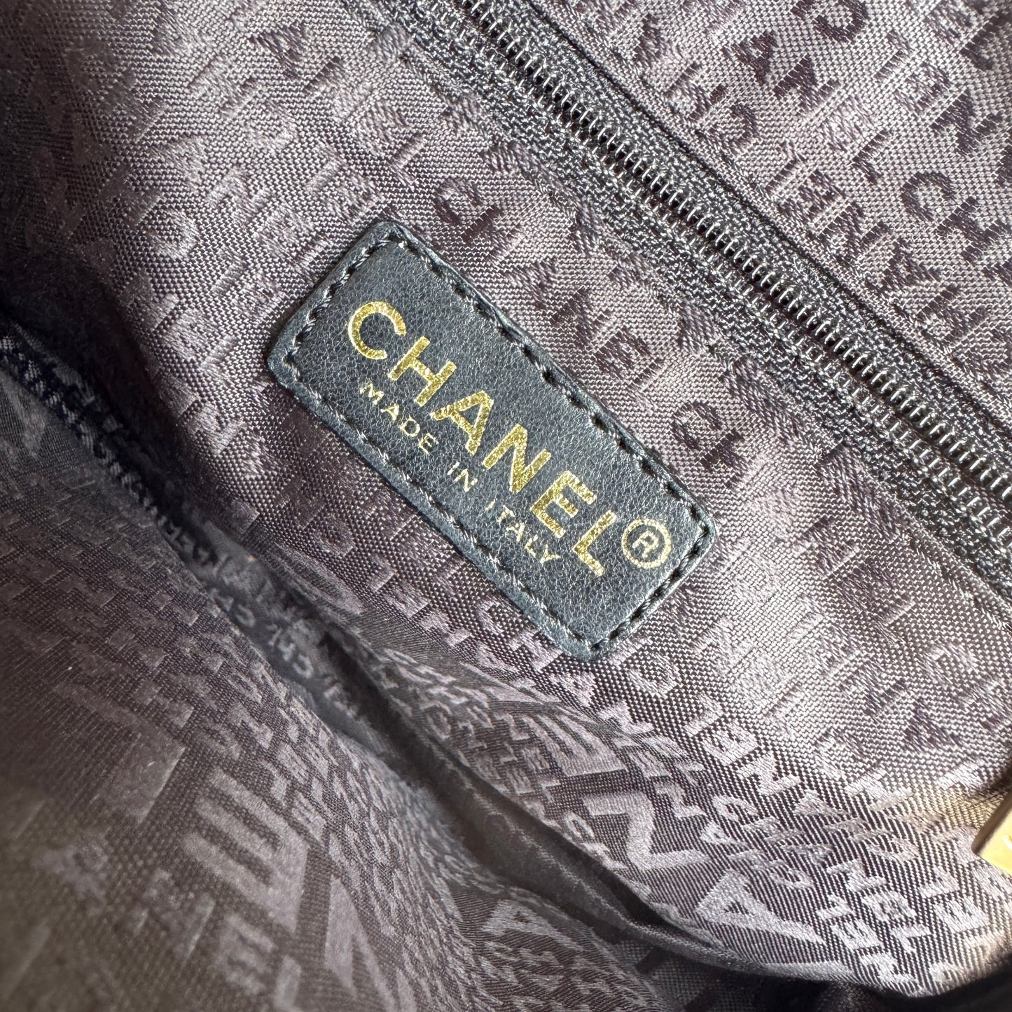 Chanel CC Round Timeless Vintage Lambskin Wristlet Handle Bag