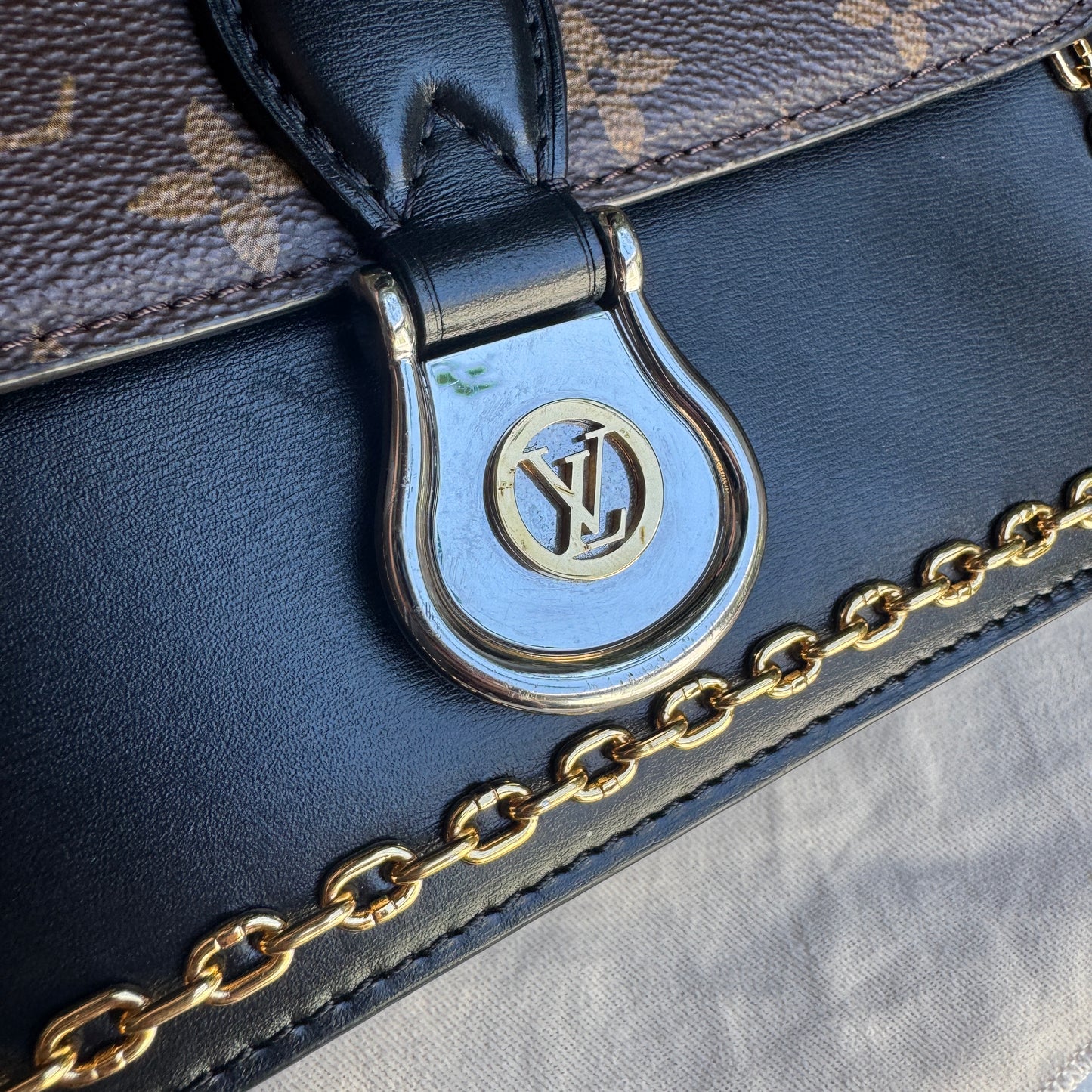 Louis Vuitton Monogram Neo Saint Cloud Shoulder Bag