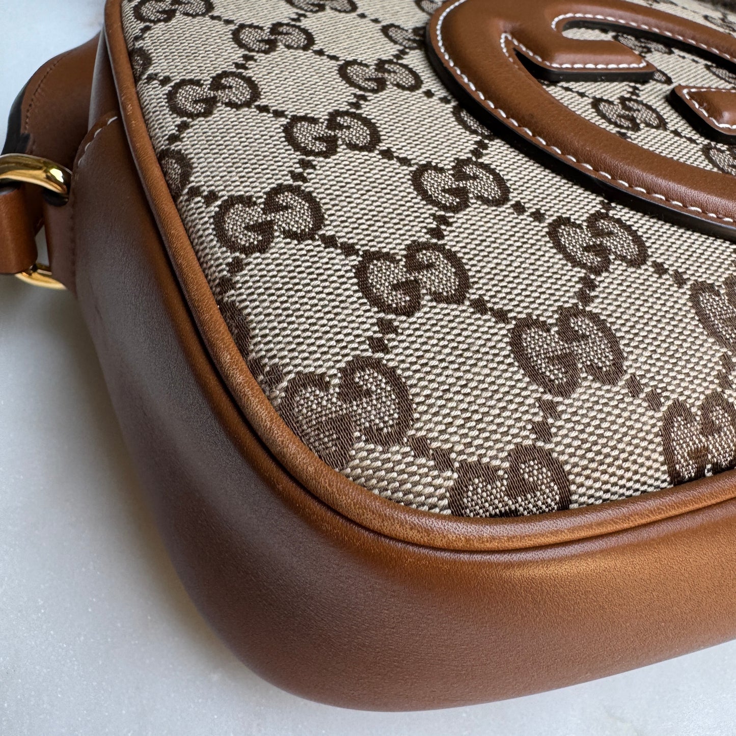 Gucci Blondie Monogram GG Canvas Camera Bag