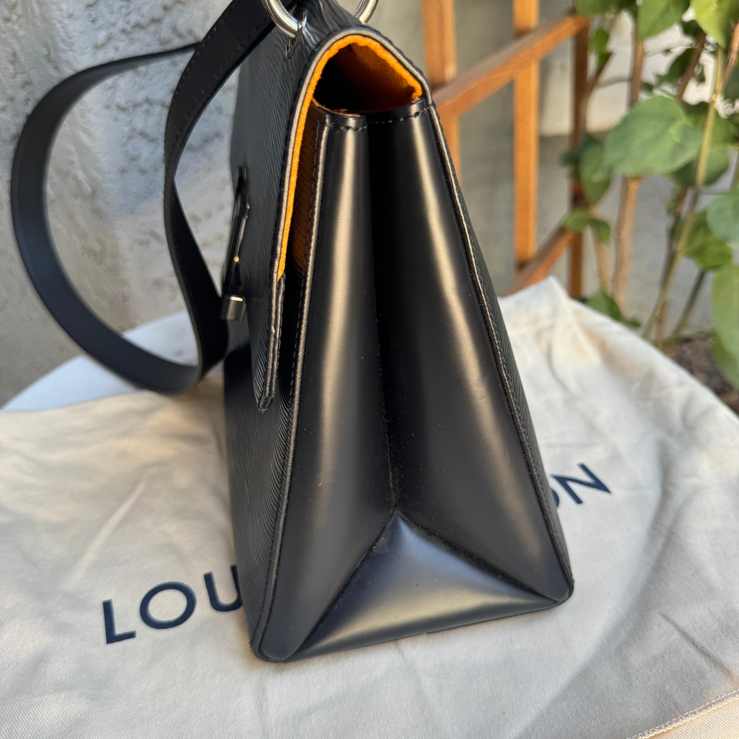 Louis Vuitton Epi Leather Grenelle MM Shoulder Bag