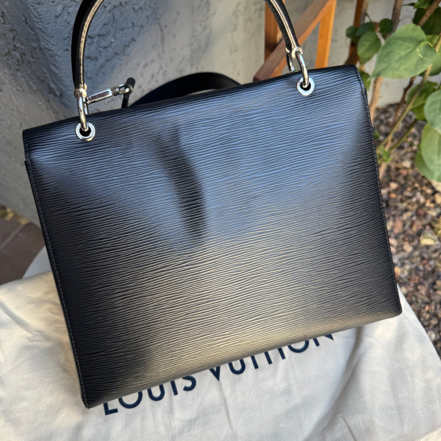 Louis Vuitton Epi Leather Grenelle MM Shoulder Bag