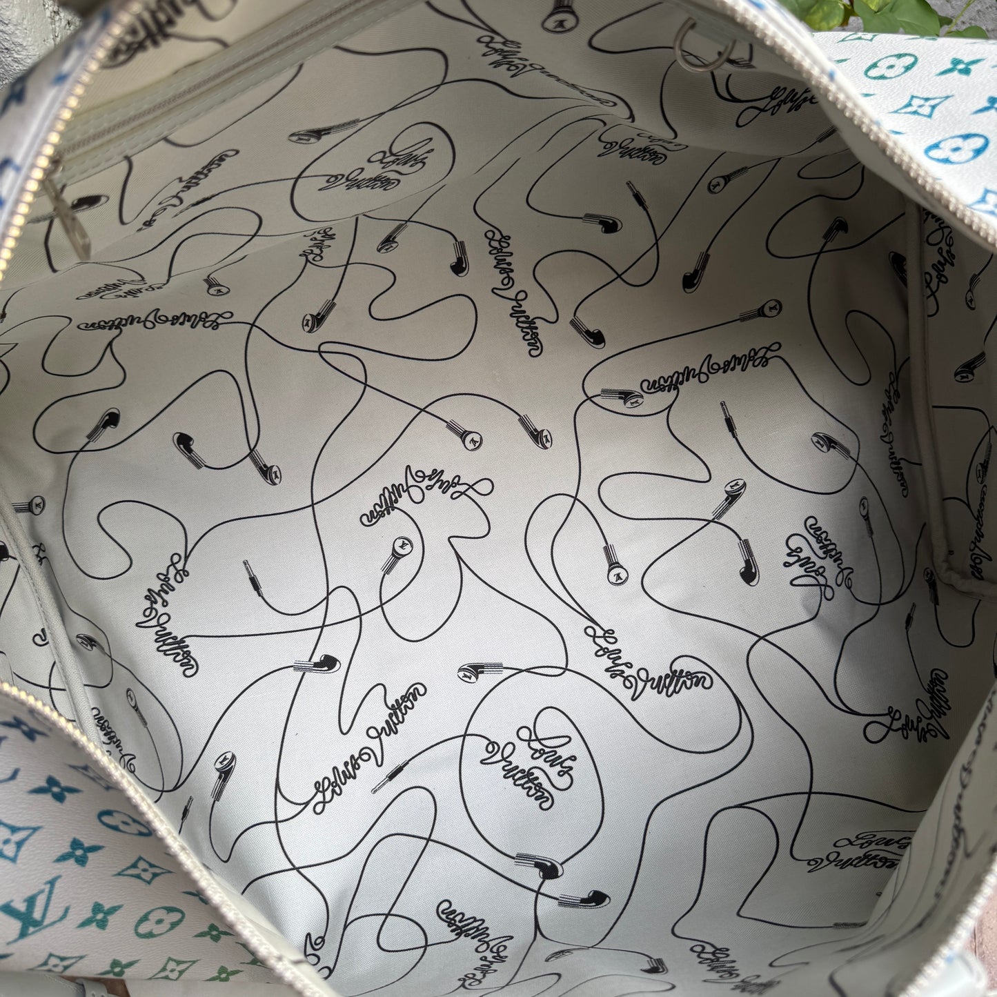 Louis Vuitton Multicolor Iridescent Monogram Keepall Bandoulière 55