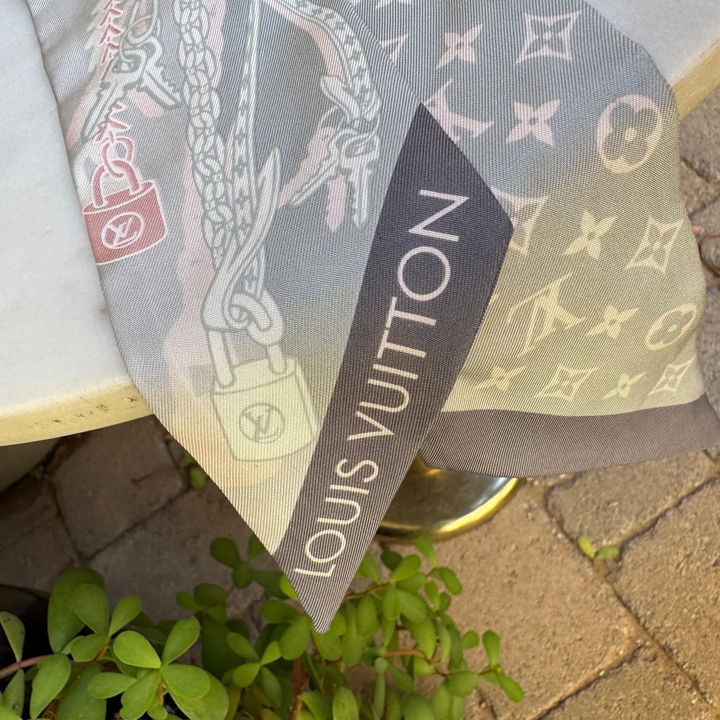 Louis Vuitton Silk Bandeau BB Scarf