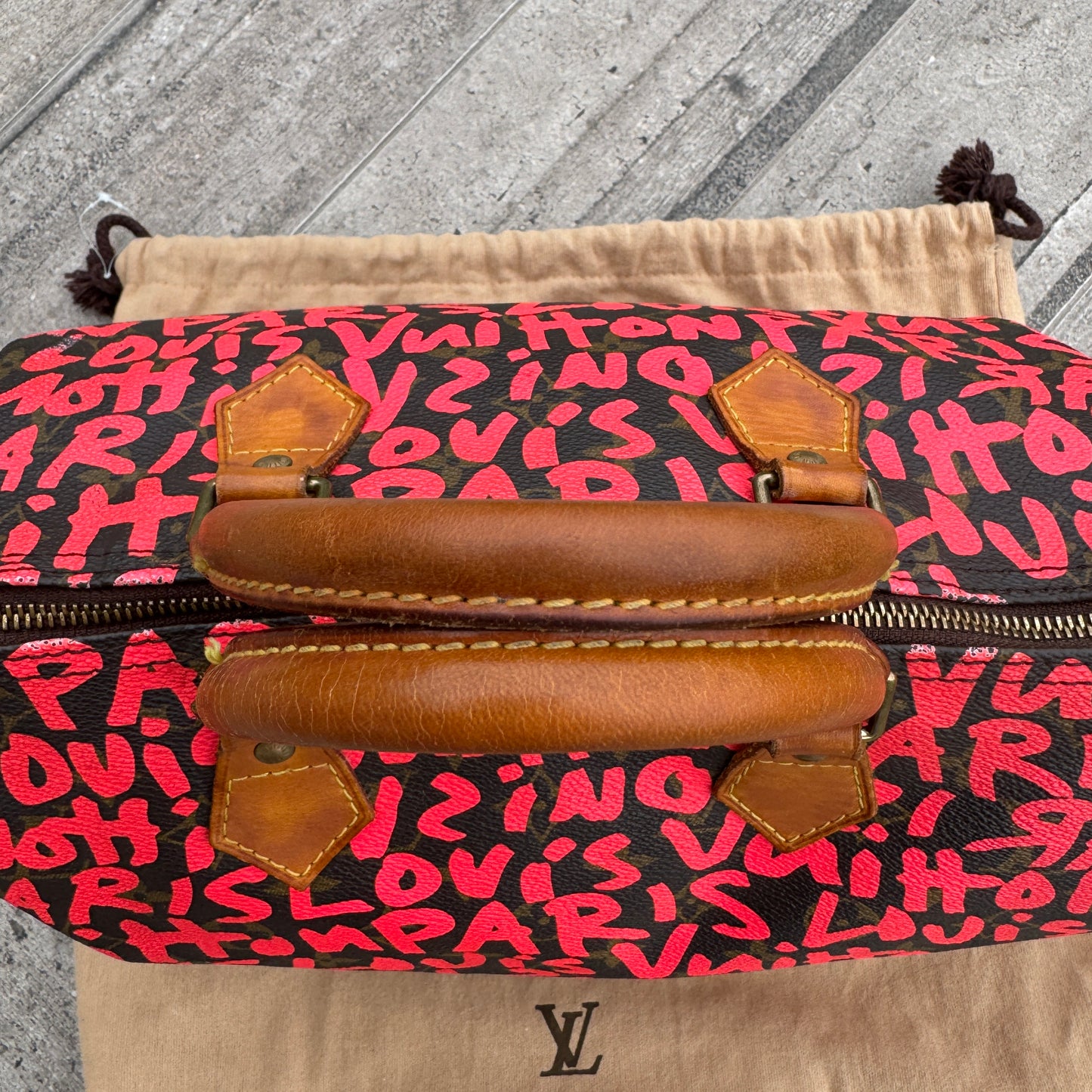 Louis Vuitton Graffiti Monogram Speedy 30