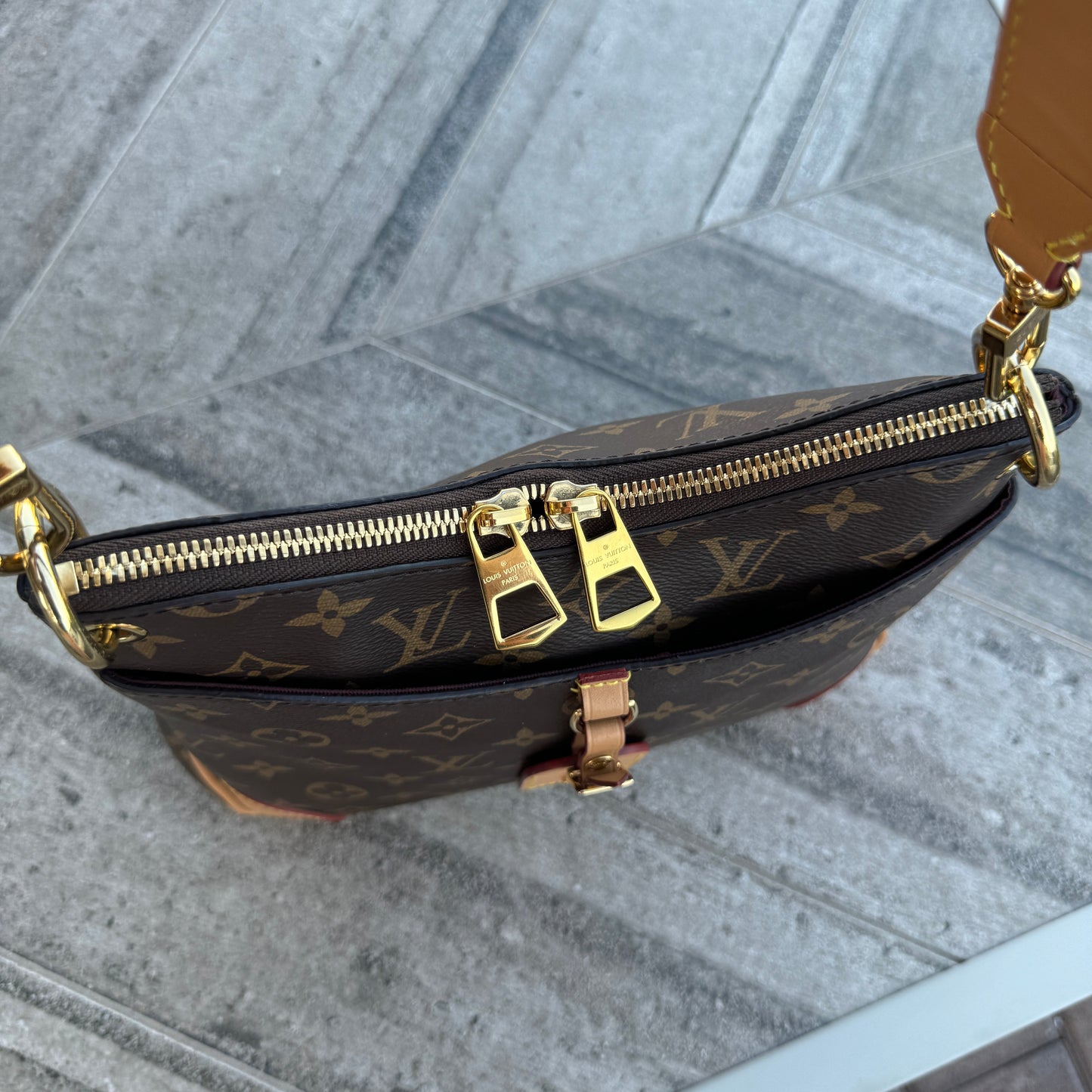 Louis Vuitton Monogram Odeon PM NM Crossbody