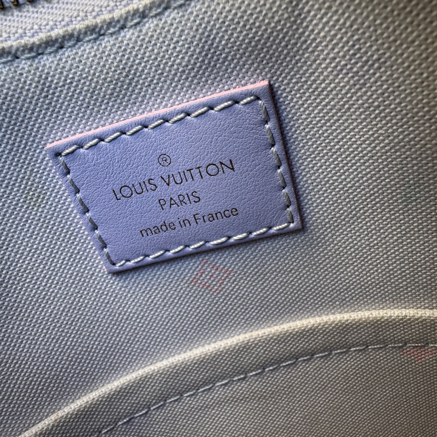 Louis Vuitton Marshmallow Spring in the City Hobo