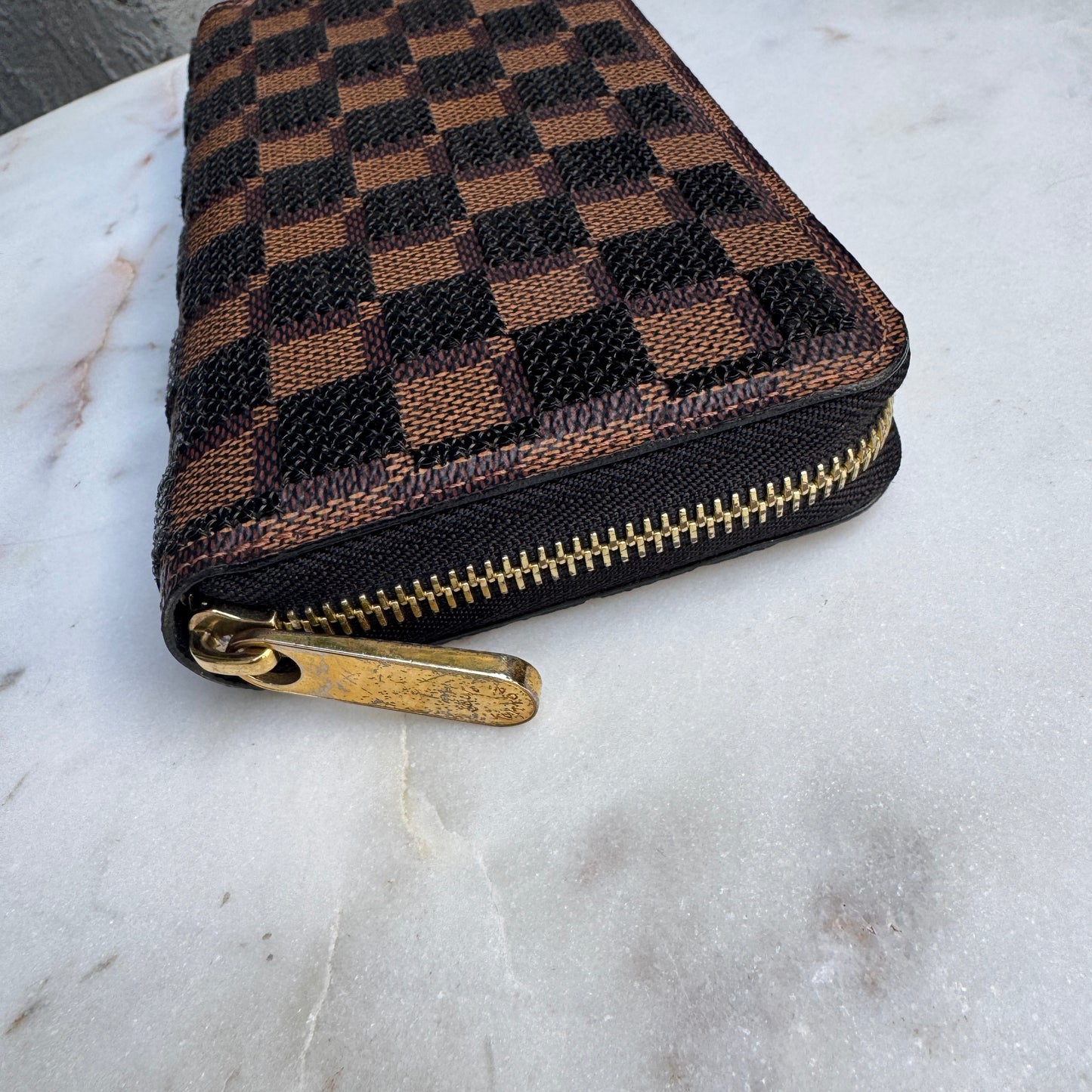 Louis Vuitton Damier Ebene Paillettes Zippy Wallet