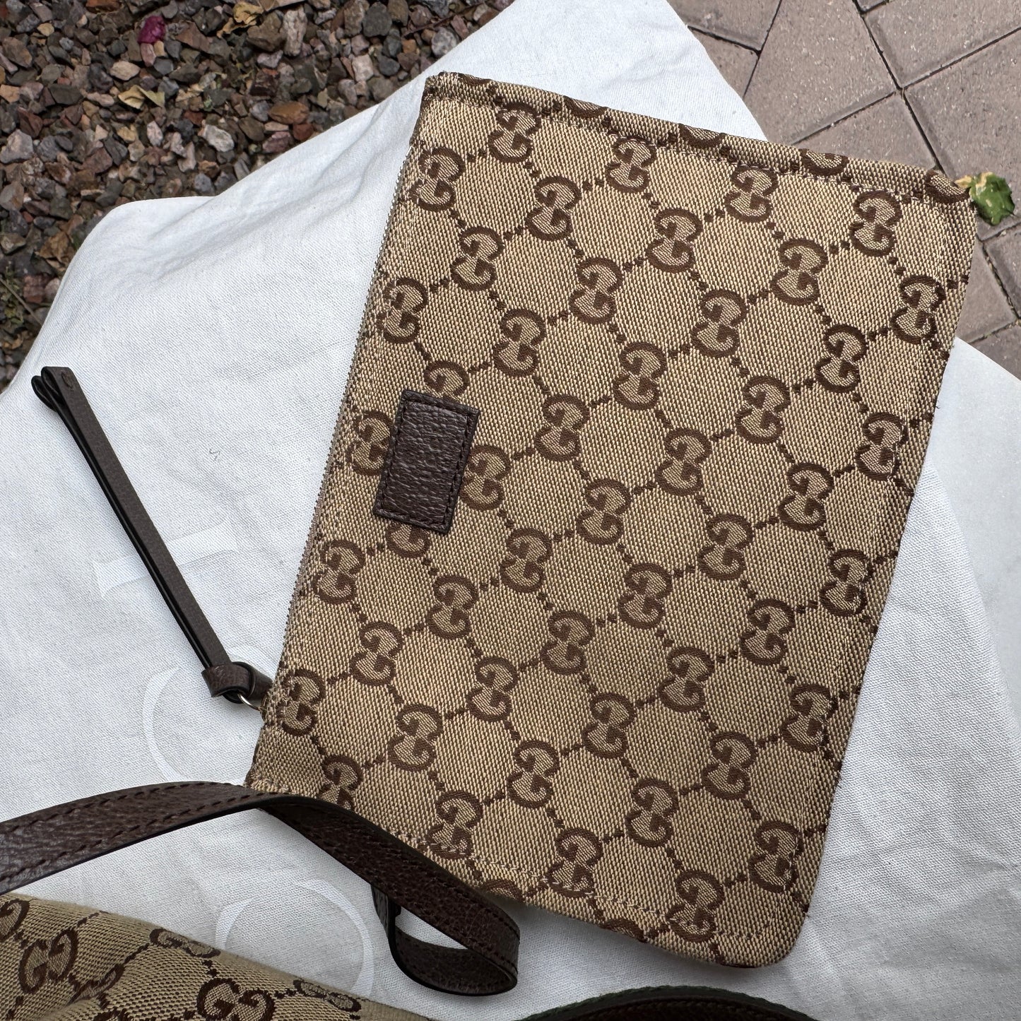 Gucci Giglio Large Monogram Hobo Tote