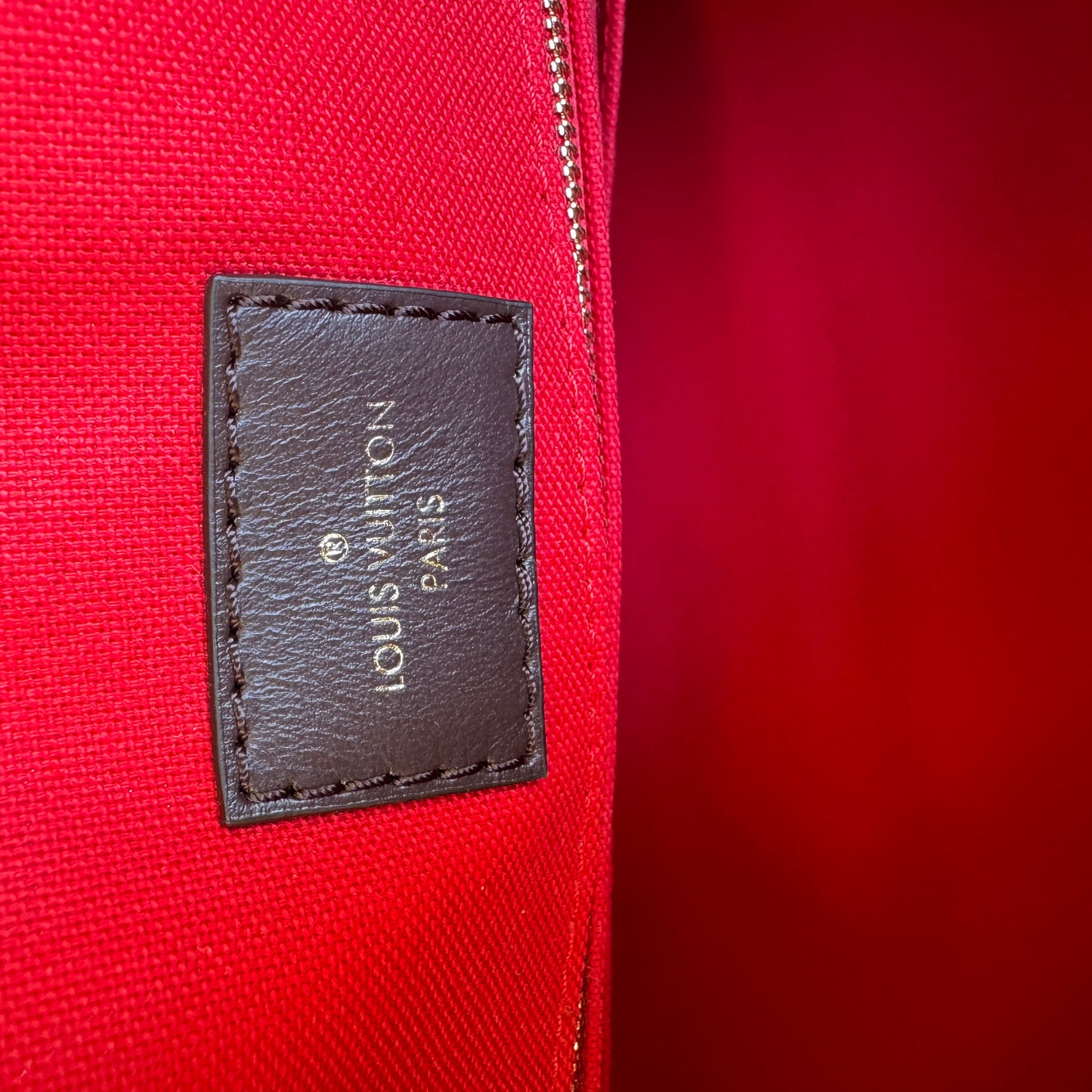 Louis Vuitton Damier Ebene OnTheGo MM