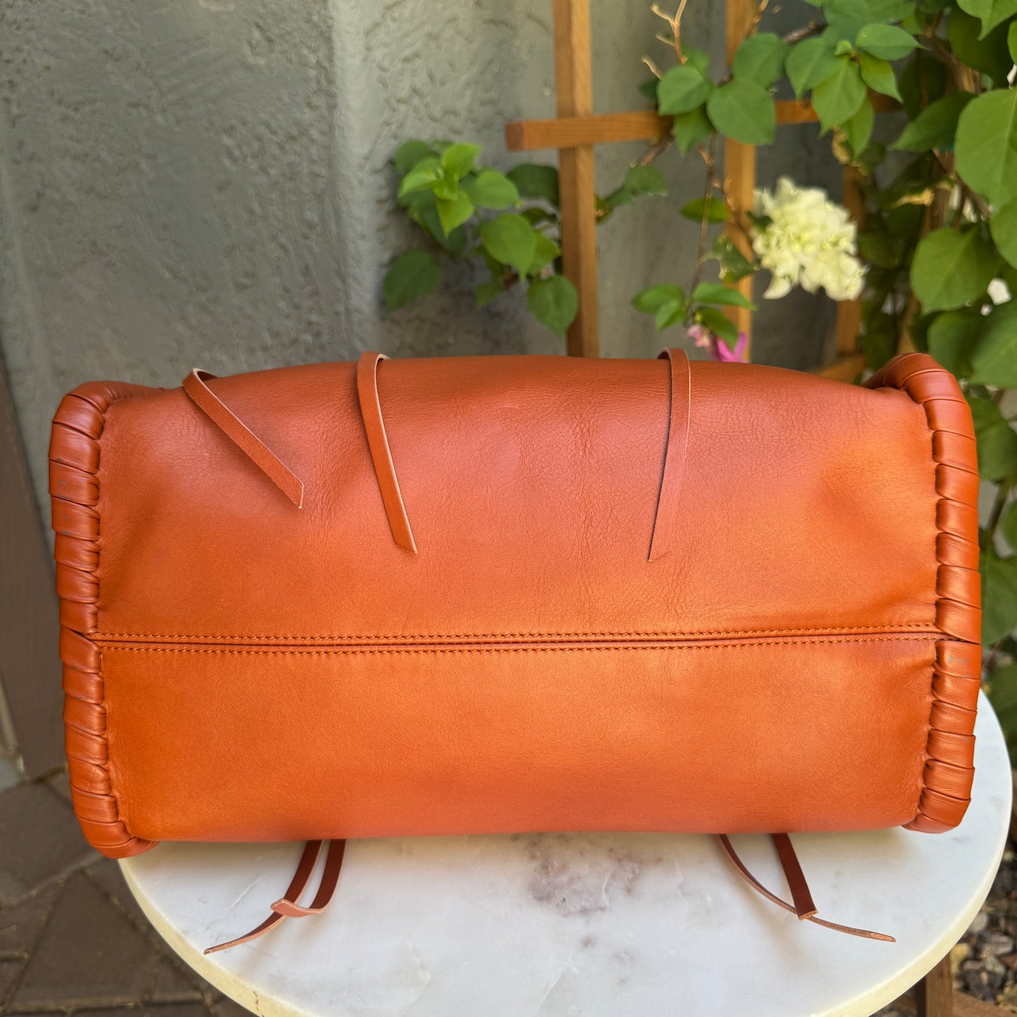 Chloé Mony Whipstitch Leather Medium Tote