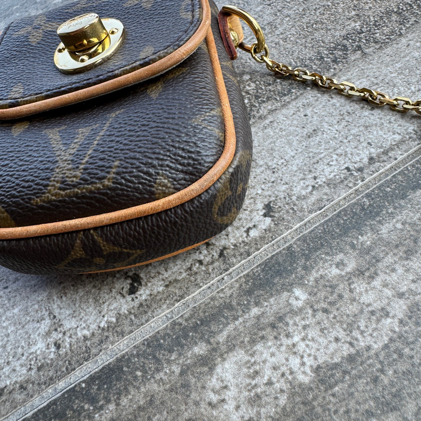 Louis Vuitton Monogram Vintage Tulum Pochette
