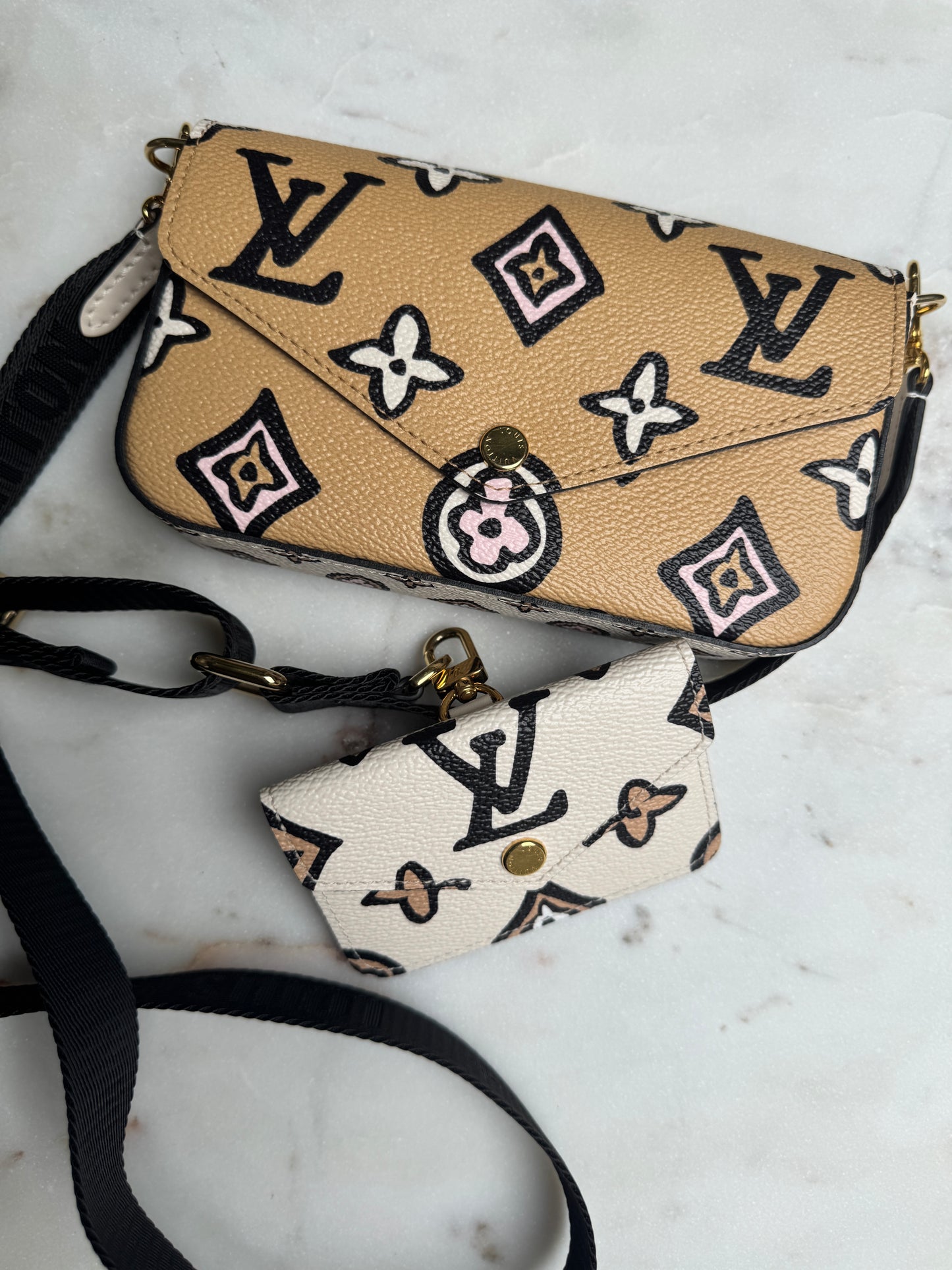 Louis Vuitton Felicie Strap & Go Wild at Heart Monogram Giant Crossbody