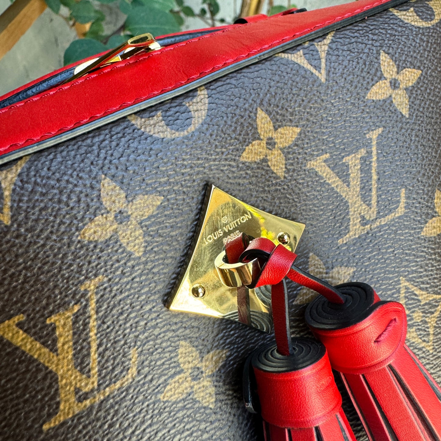 Louis Vuitton Monogram Saintonge Coquelicot Crossbody