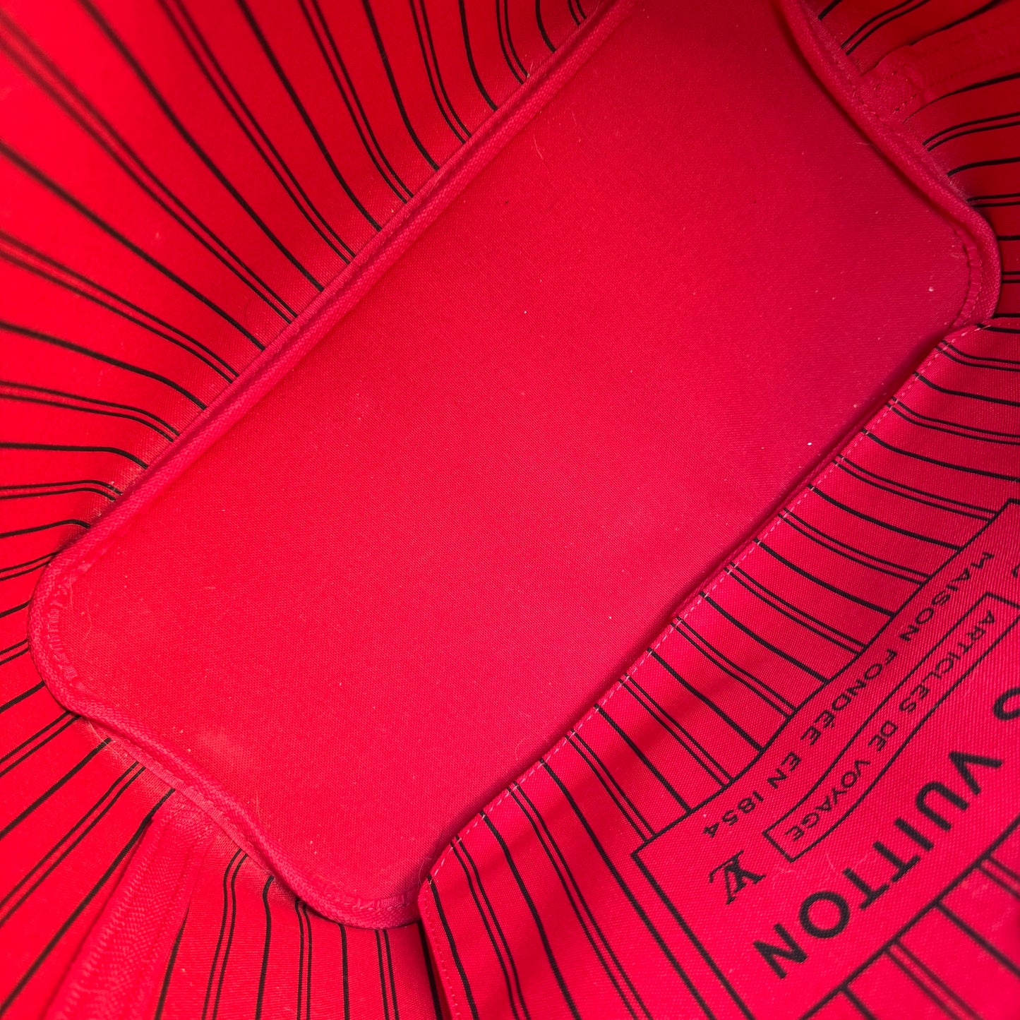 Louis Vuitton Monogram World Tour Neverfull MM