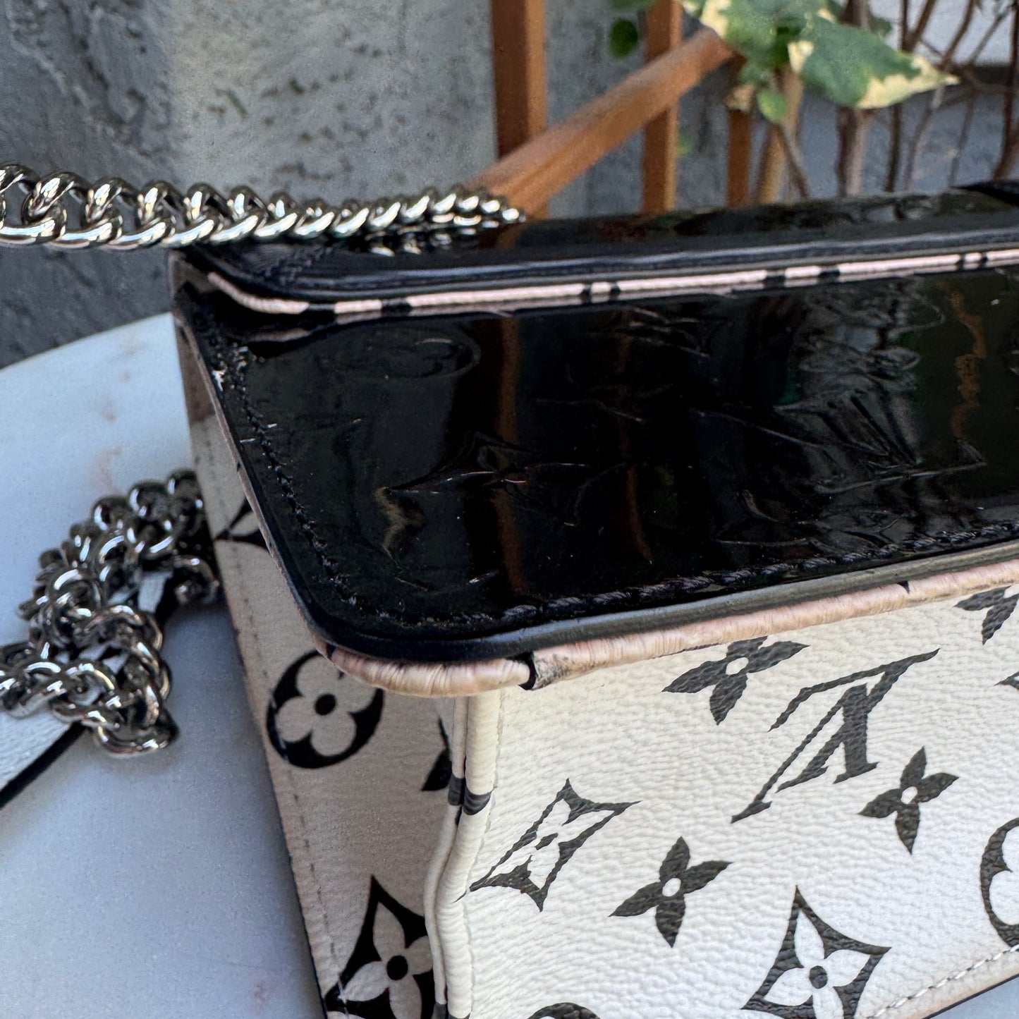 Louis Vuitton Wynwood Monogram Vernis Crossbody