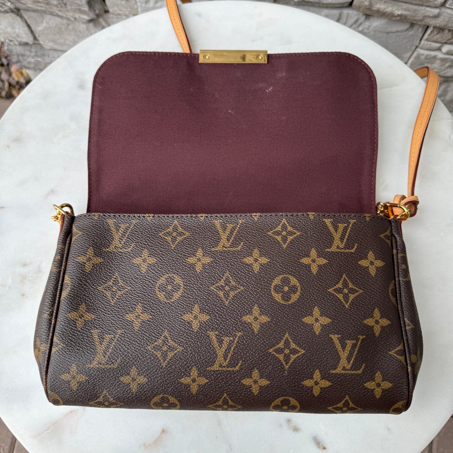 Louis Vuitton Monogram Favorite MM Crossbody