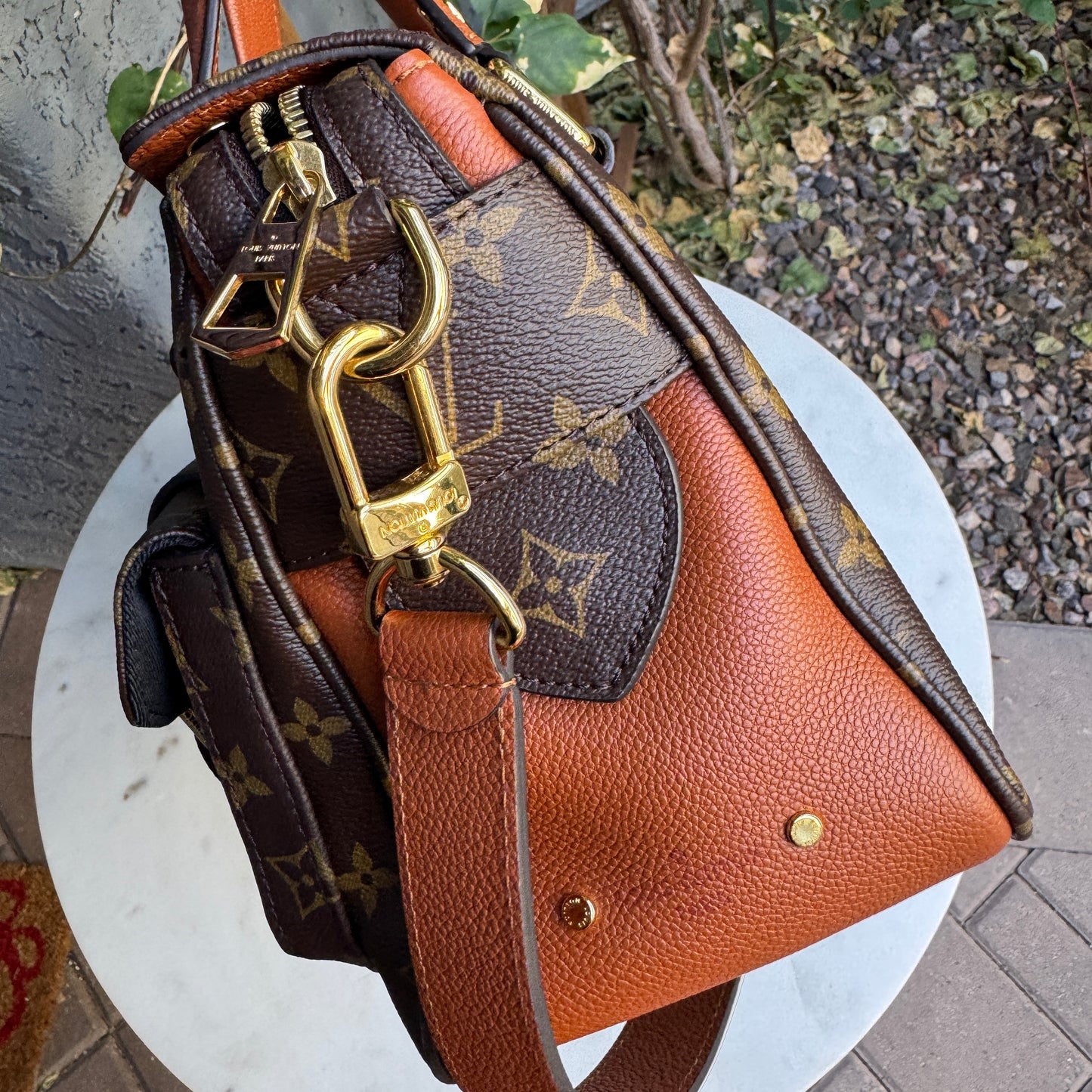 Louis Vuitton Monogram Manhattan NM