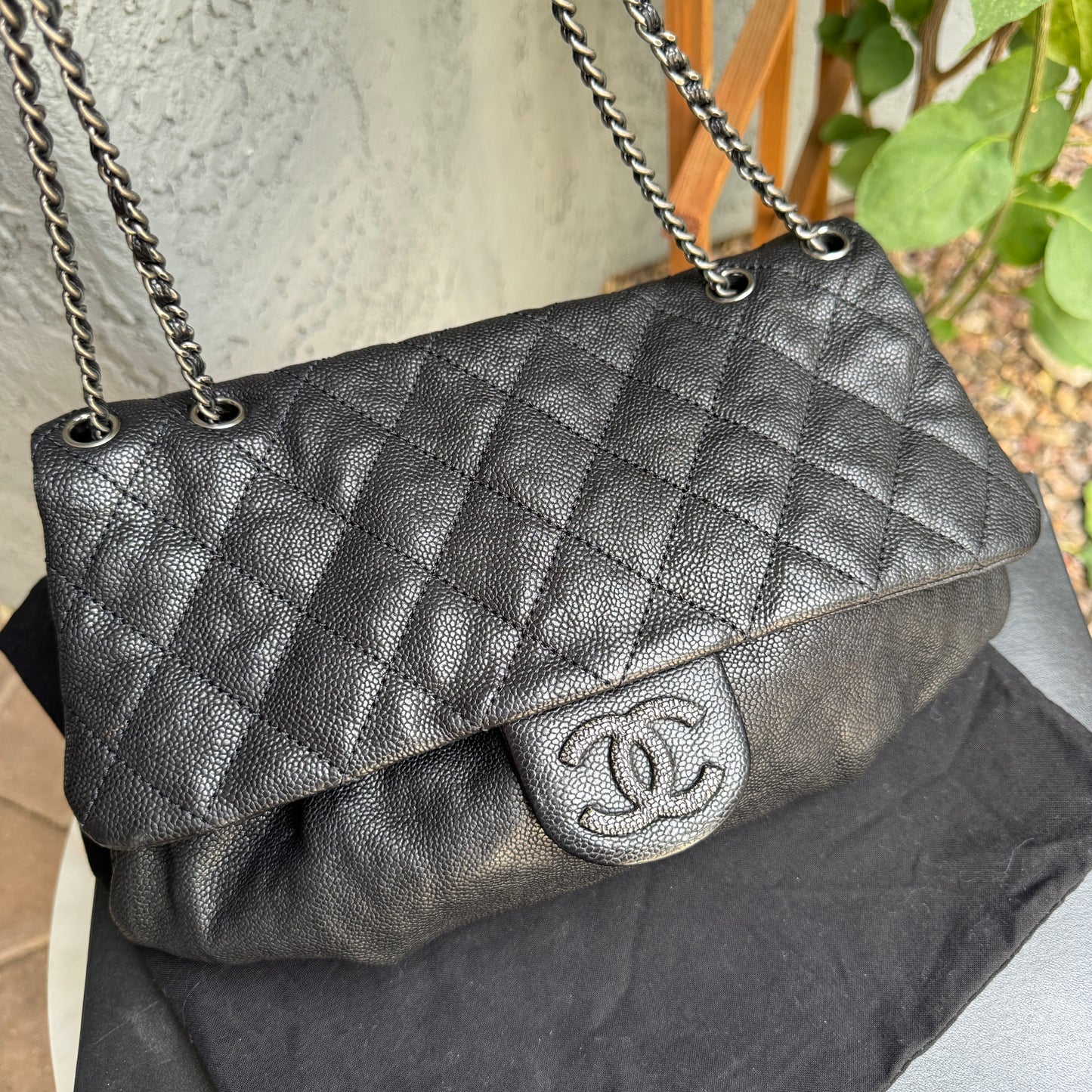 Chanel Shiny Caviar Quilted Elastic Flap Shoulder Bag