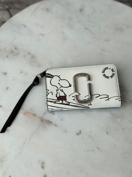 Marc Jacobs x Peanuts Snoopy Collaboration Snapshot Zipper Folding Wallet