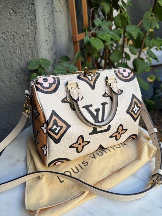 Louis Vuitton Wild at Heart Speedy Bandoulière 25