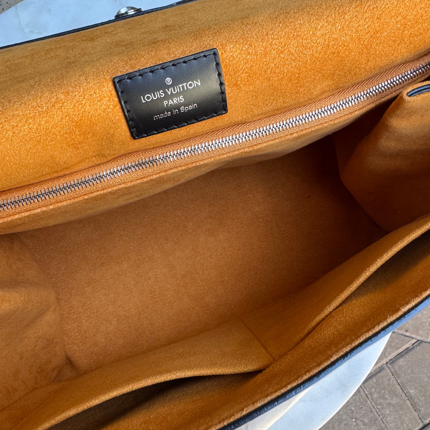 Louis Vuitton Epi Leather Grenelle MM Shoulder Bag