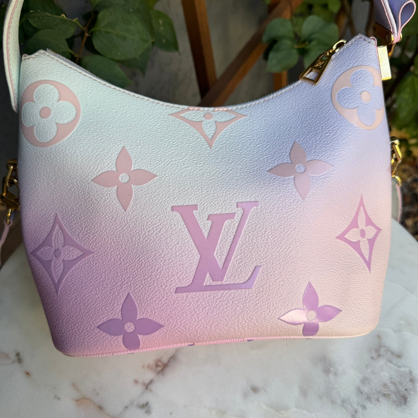 Louis Vuitton Marshmallow Spring in the City Hobo