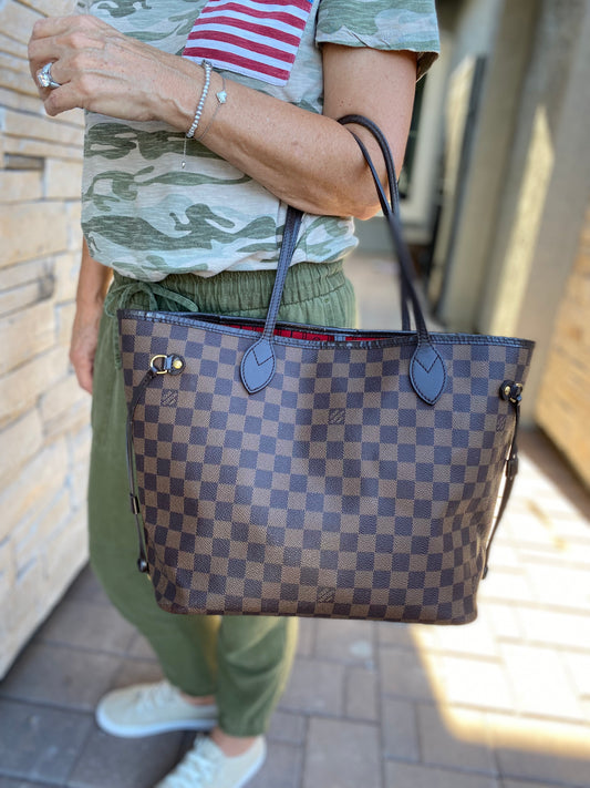 Louis Vuitton Damier Ebene Neverfull MM Tote