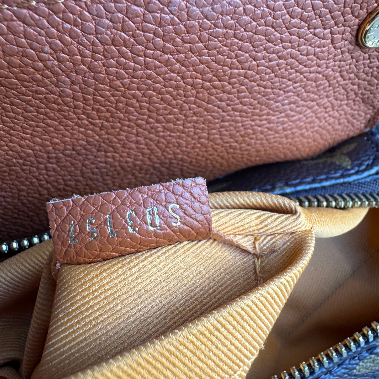 Louis Vuitton Monogram Manhattan NM