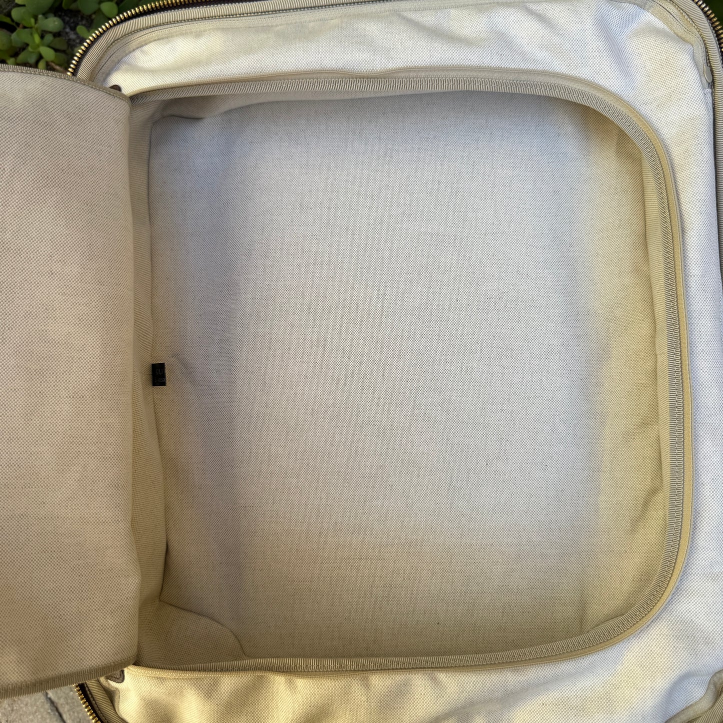 Gucci Jumbo GG Savoy Cabin Trolley Suitcase