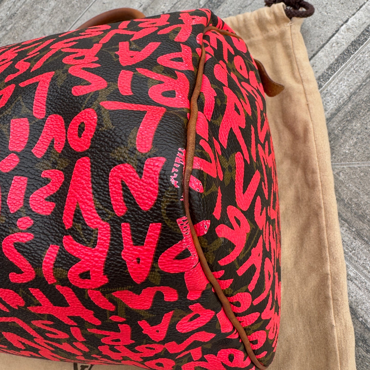 Louis Vuitton Graffiti Monogram Speedy 30