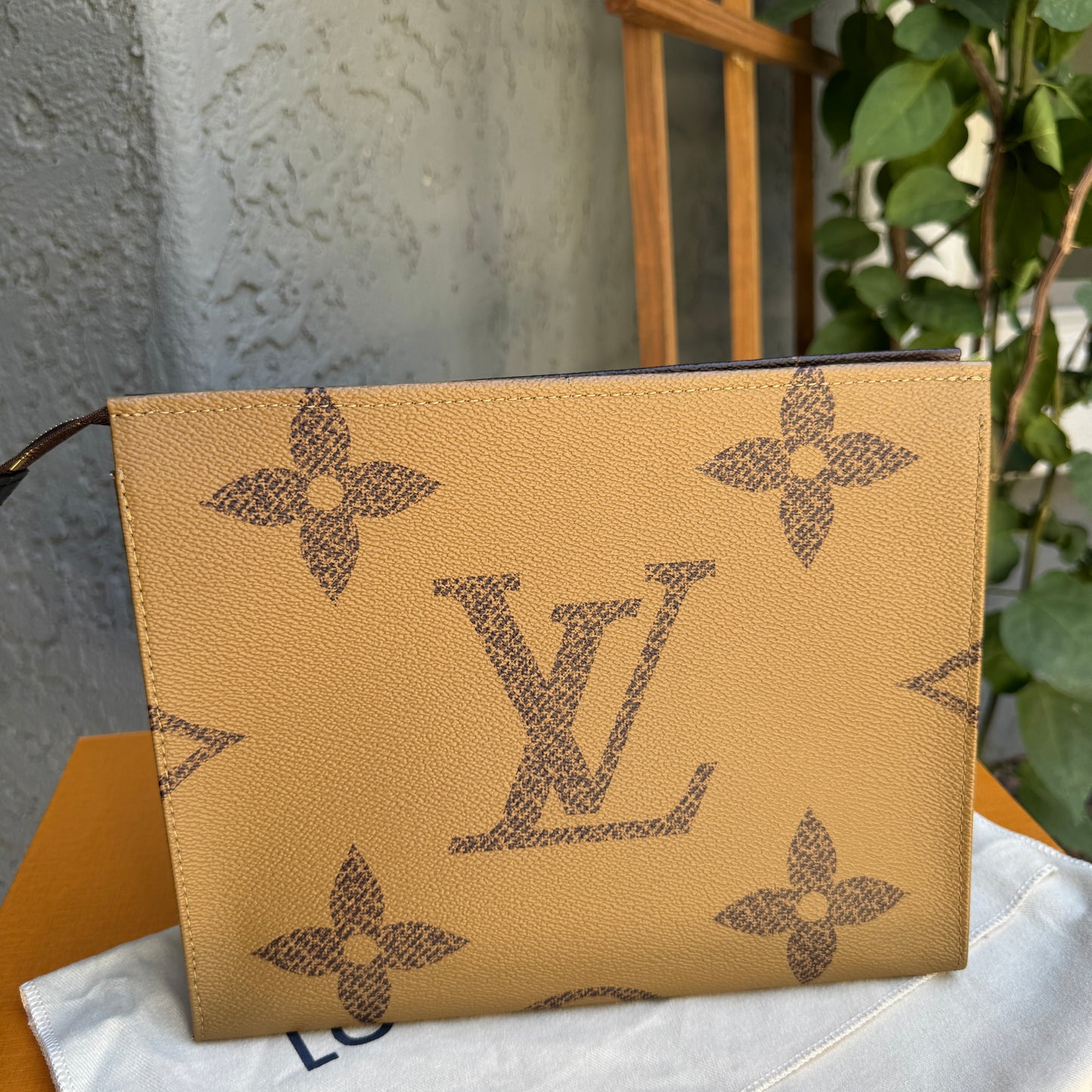 Louis Vuitton Reverse Monogram Toiletry Pouch 26