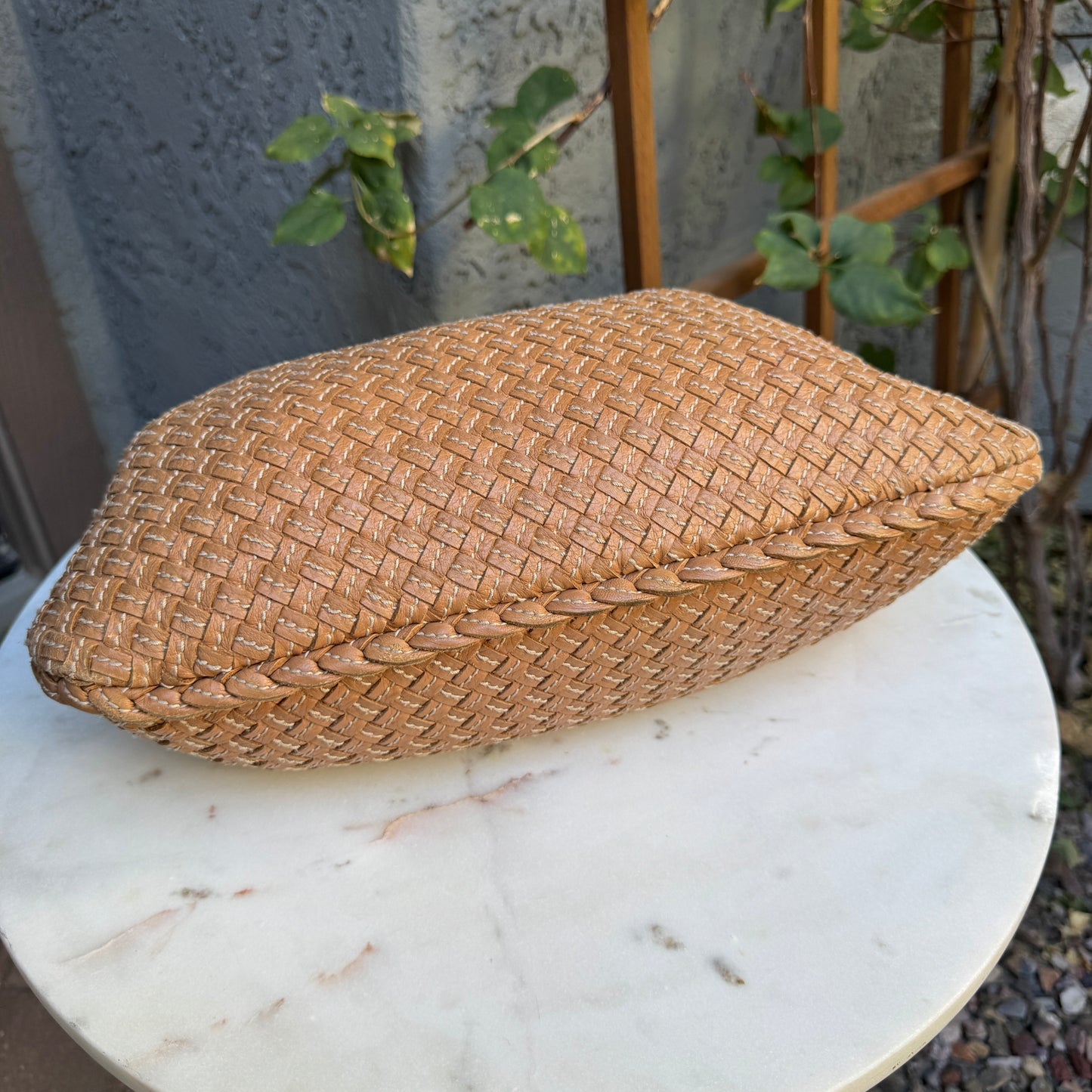 Bottega Veneta Intrecciato Nappa Veneta Hobo Bag
