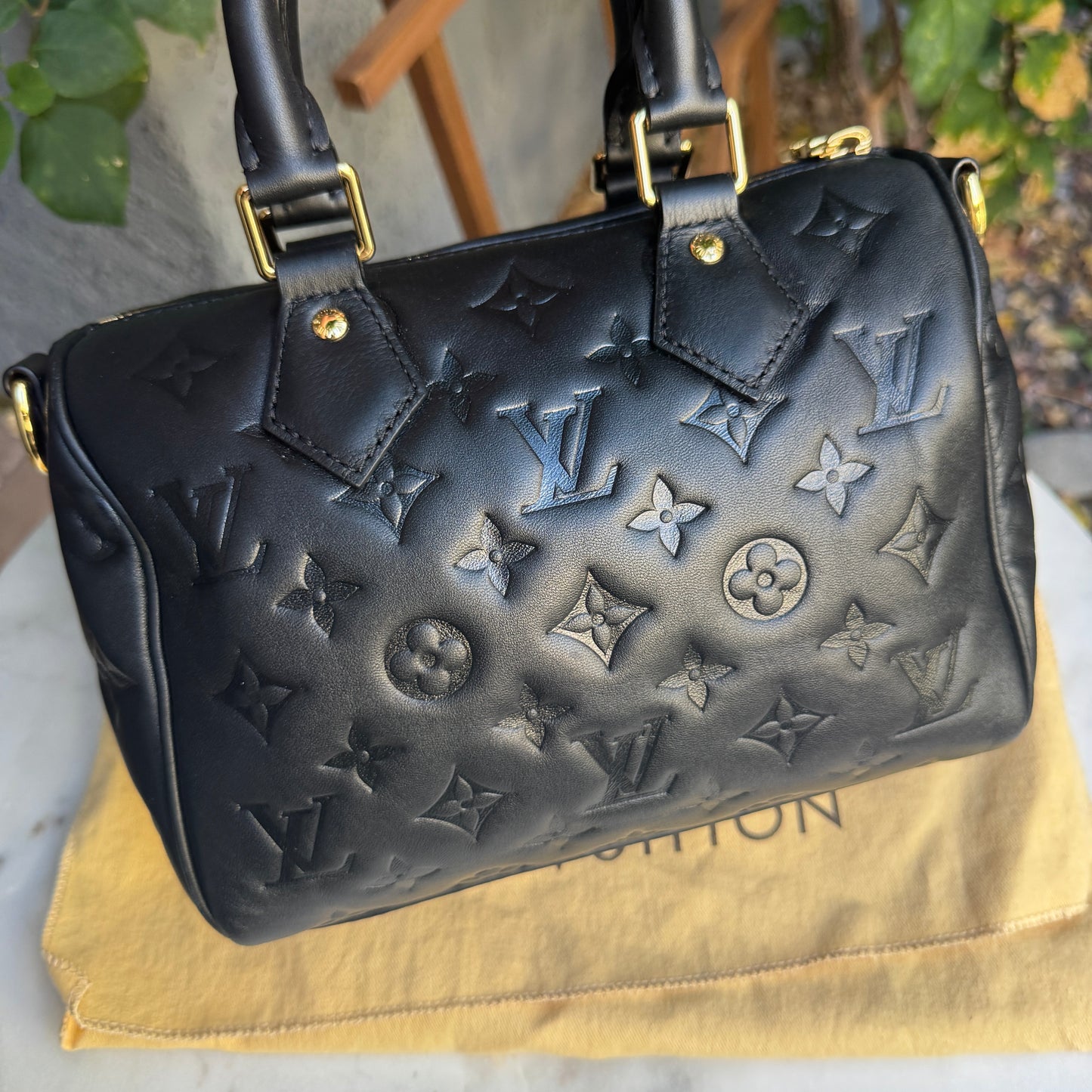 Louis Vuitton Monogram Bubblegram Empreinte Speedy 22 Bandouliere