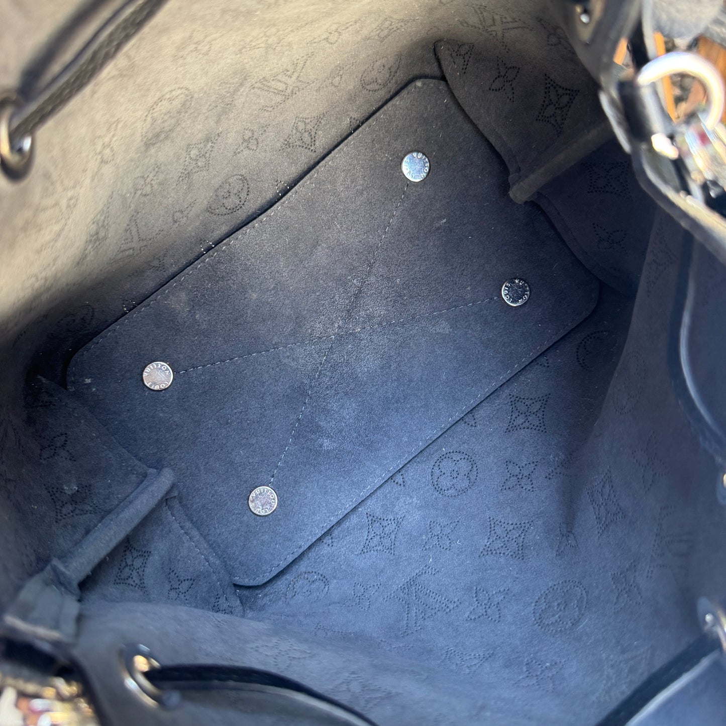 Louis Vuitton Mahina Leather Bella Drawstring Bucket Bag with Coin Pouch
