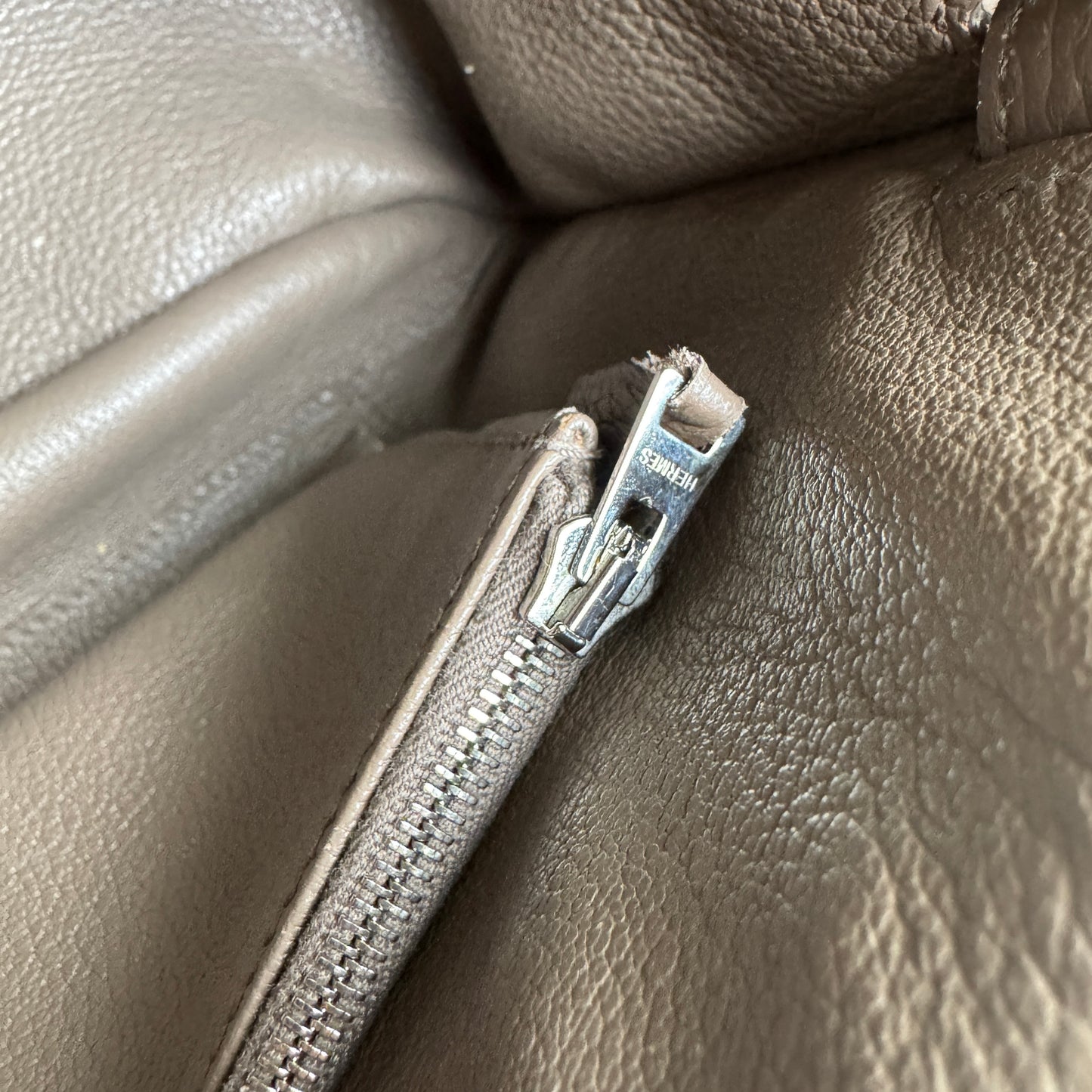 Hermès Jypsiere 34 Bicolor Pebbled Clemence Leather Crossbody
