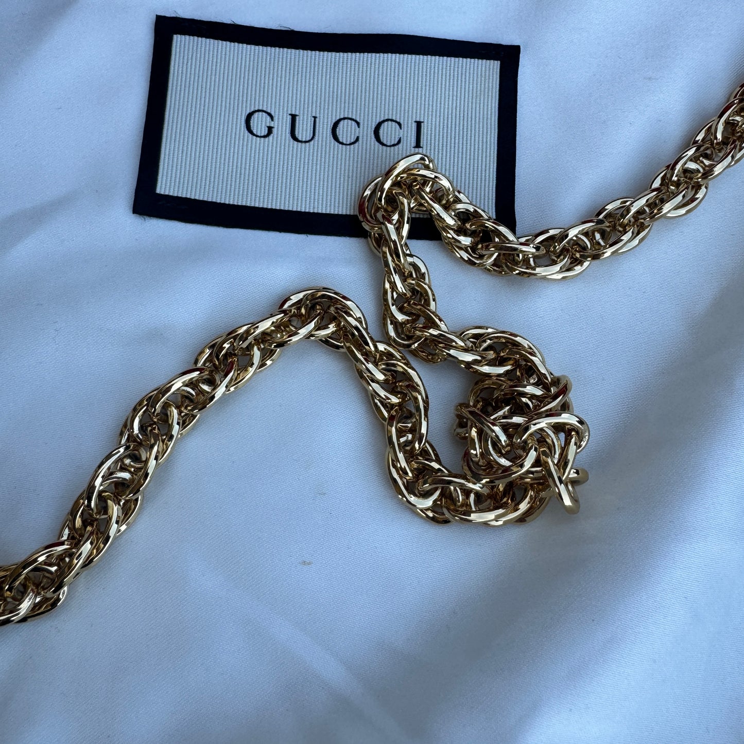 Gucci Suede Medium Ophidia Chain Shoulder Bag