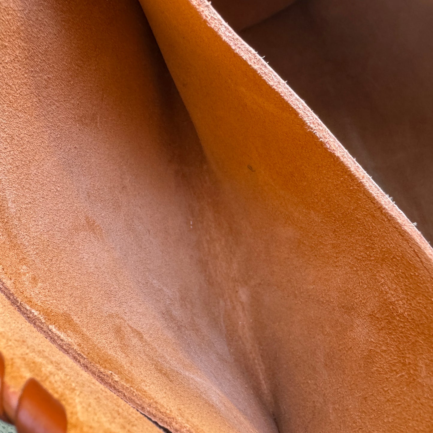 Chloé Mony Whipstitch Leather Medium Tote