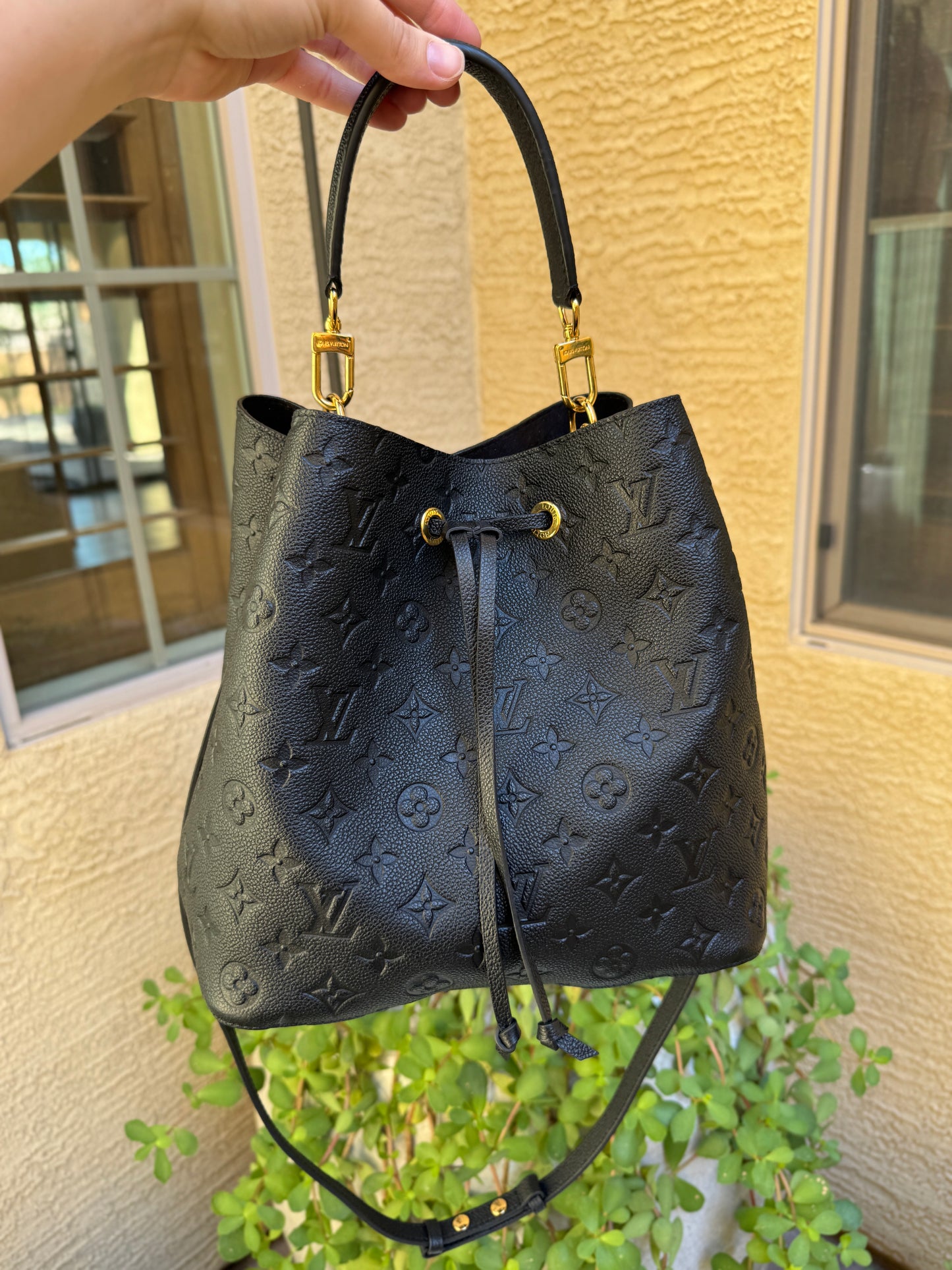 Louis Vuitton Monogram Empreinte NéoNoé MM