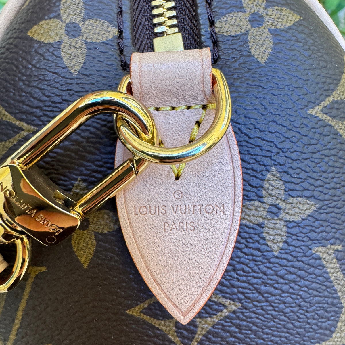 Louis Vuitton Monogram Speedy Bandoulière 20